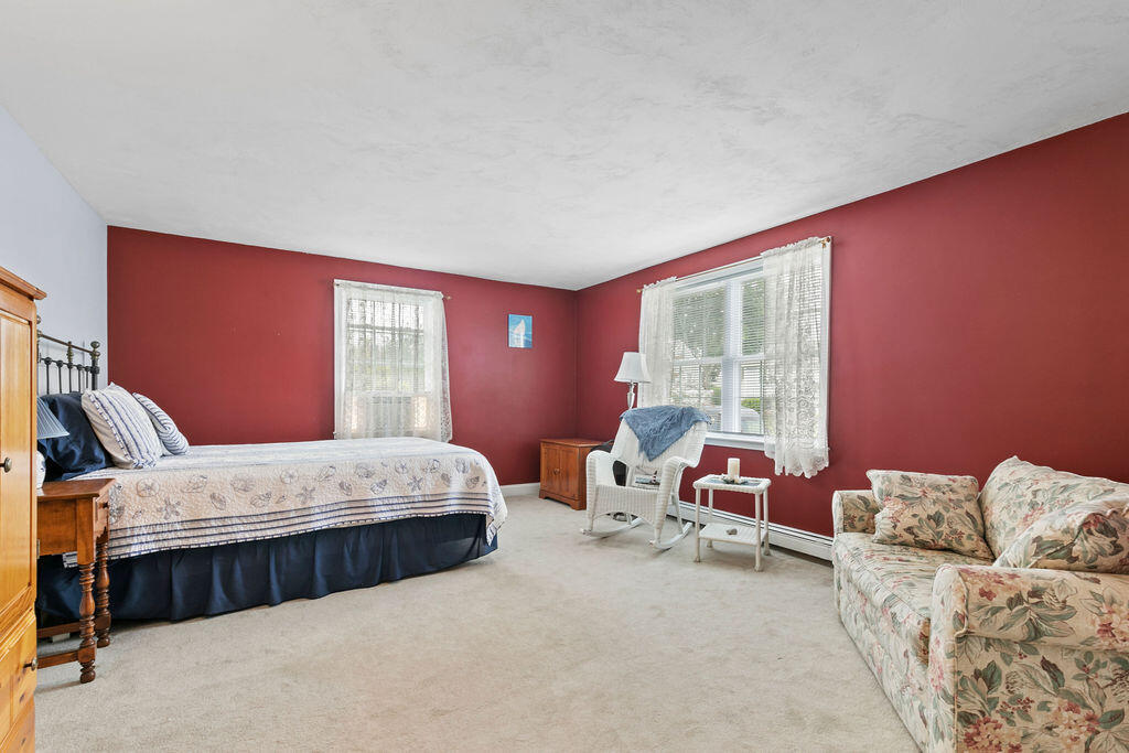 72 Dillingham Avenue