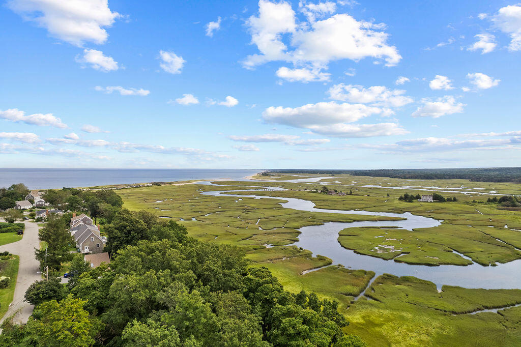 72 Dillingham Avenue