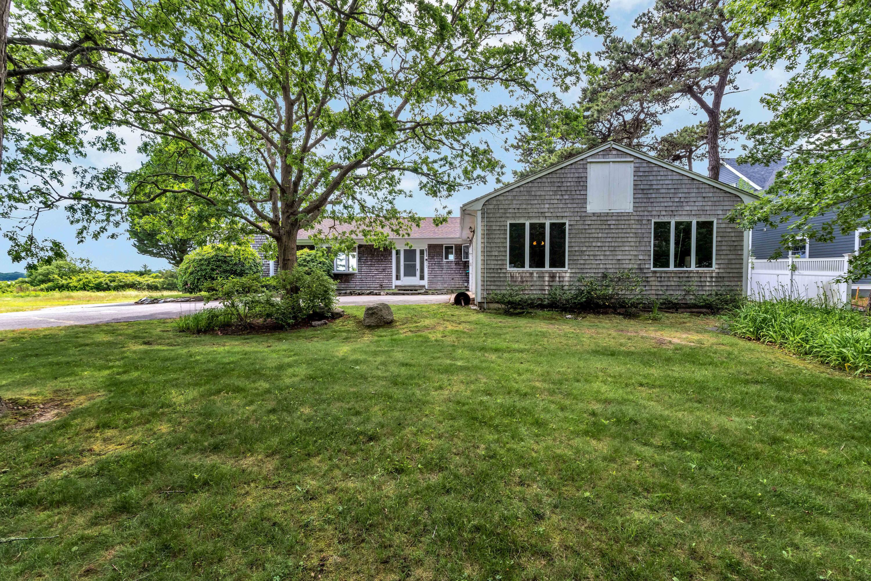 307 Shorewood Drive