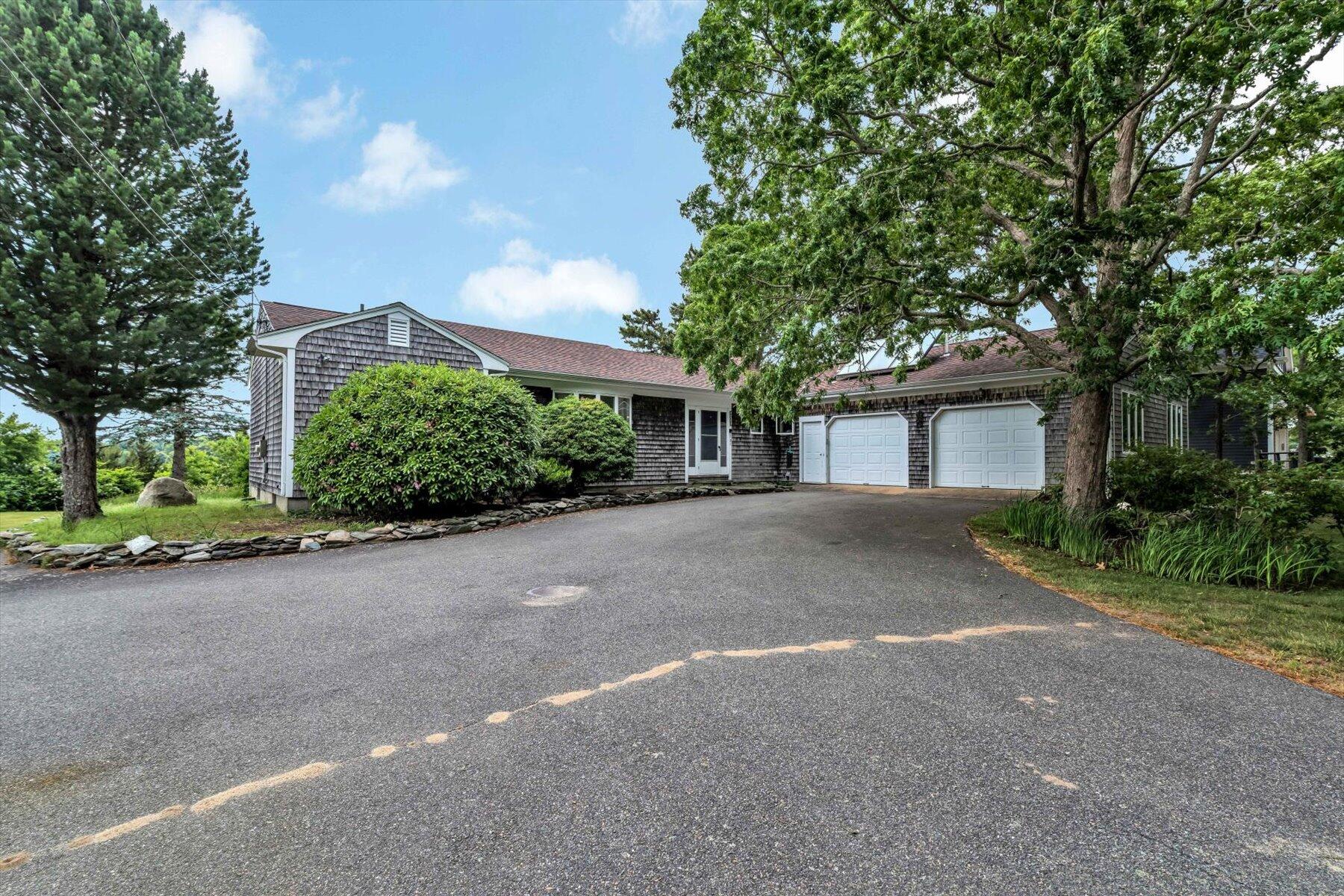 307 Shorewood Drive