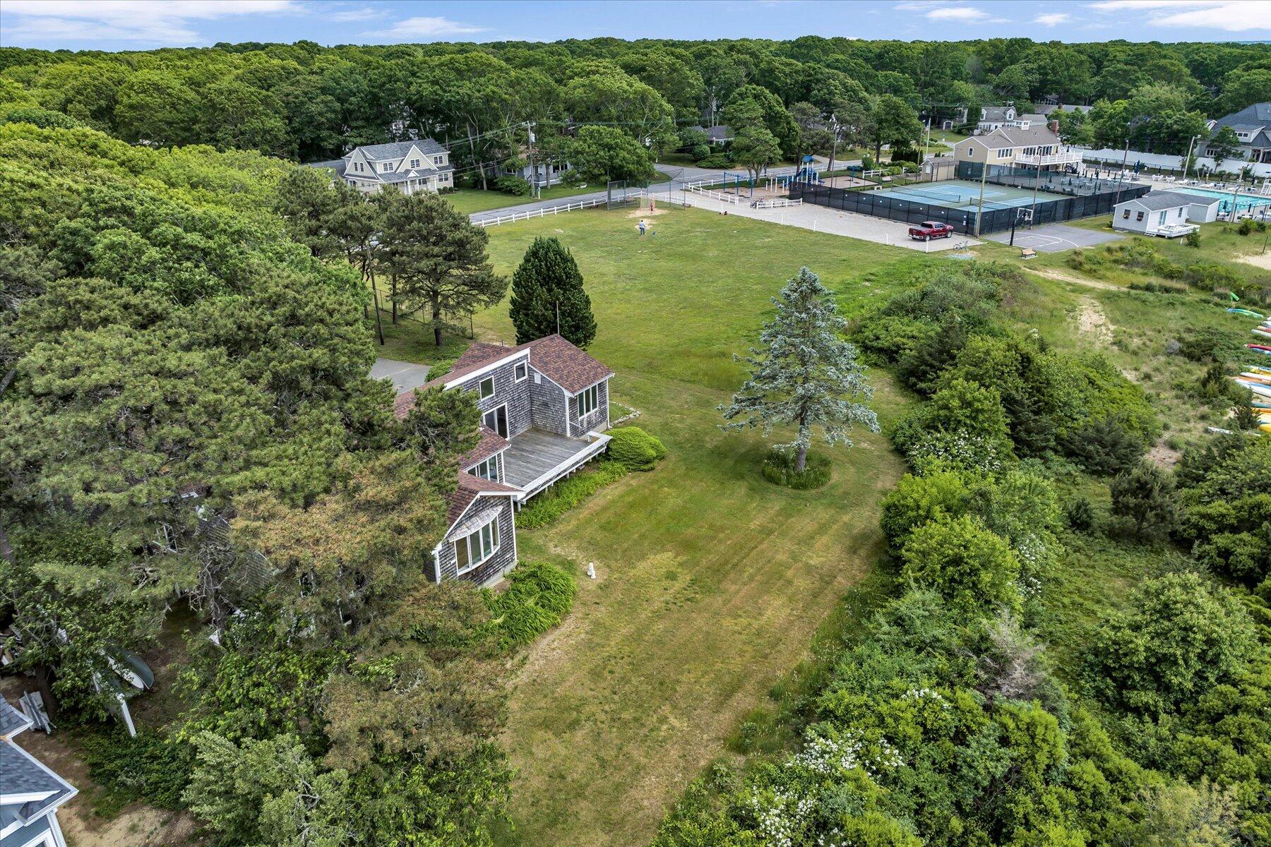 307 Shorewood Drive