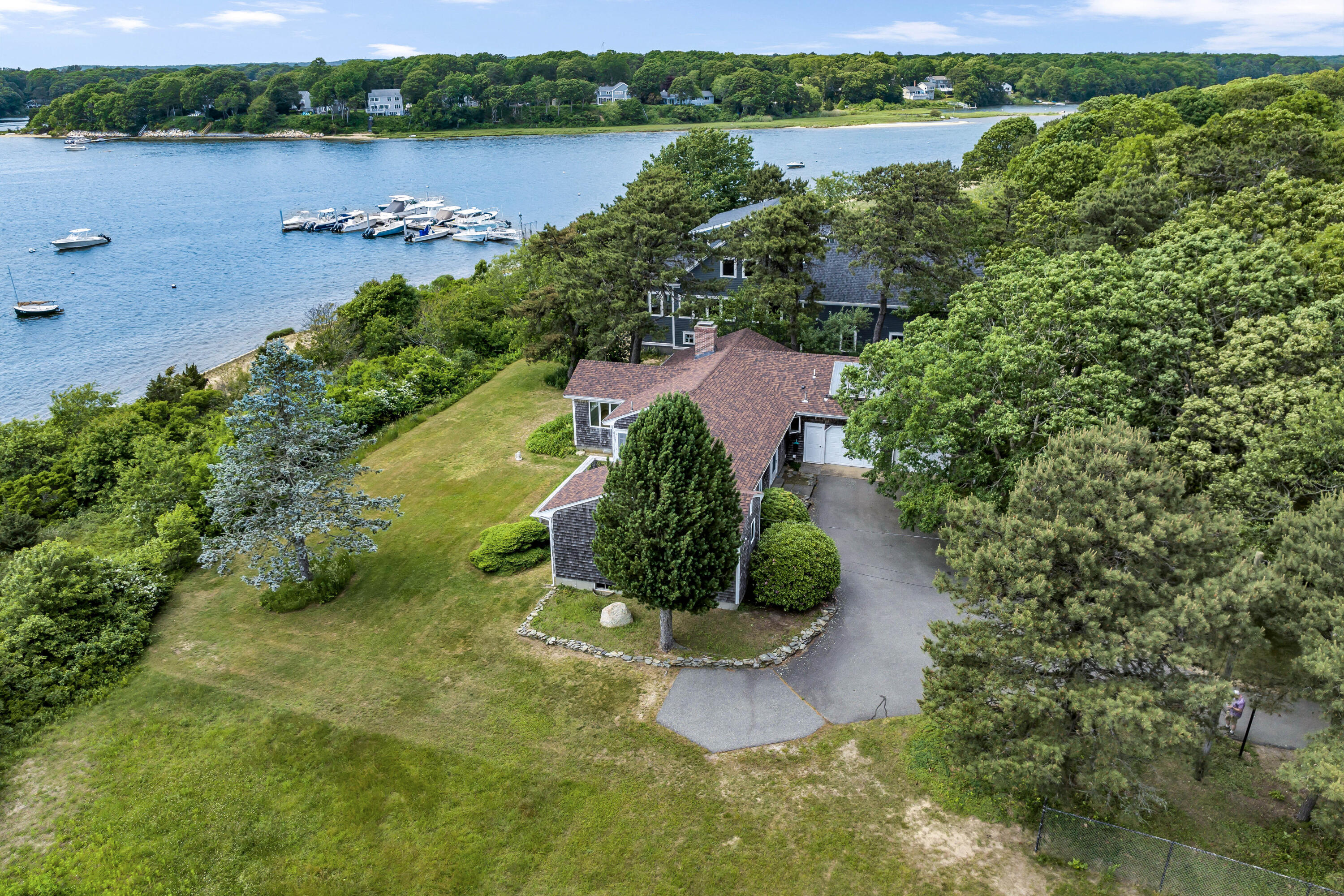 307 Shorewood Drive