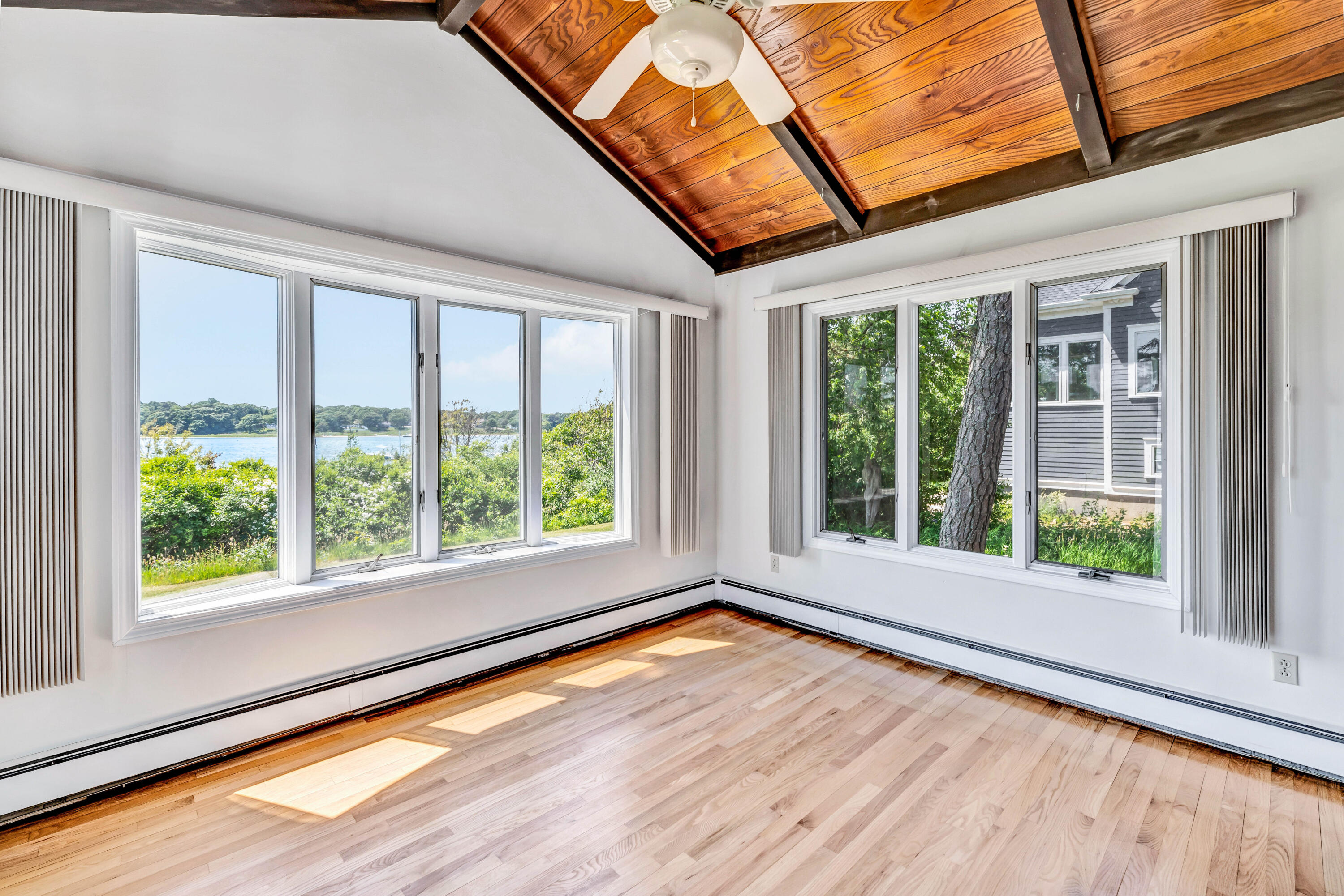 307 Shorewood Drive