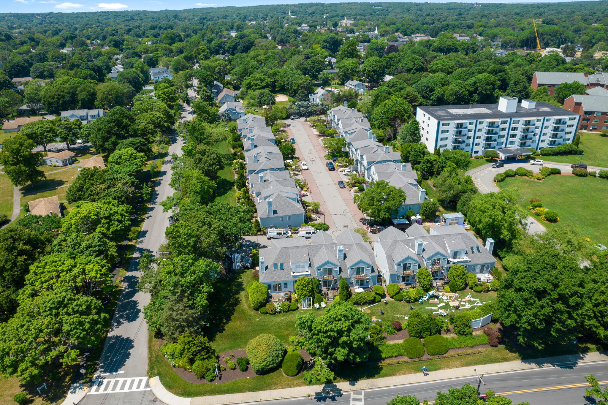 174 Queen Street Unit: 2EU