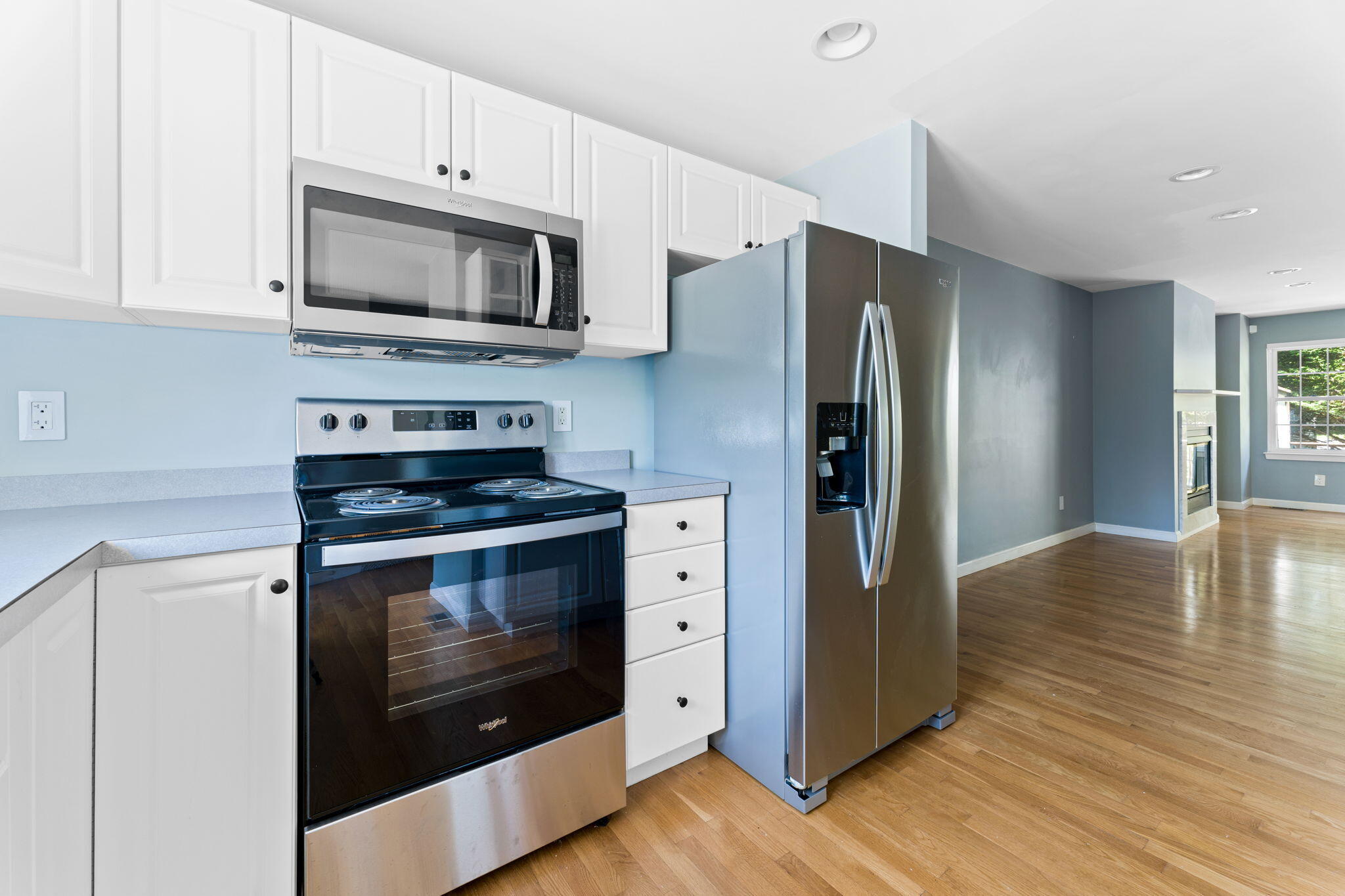 174 Queen Street Unit: 2EU