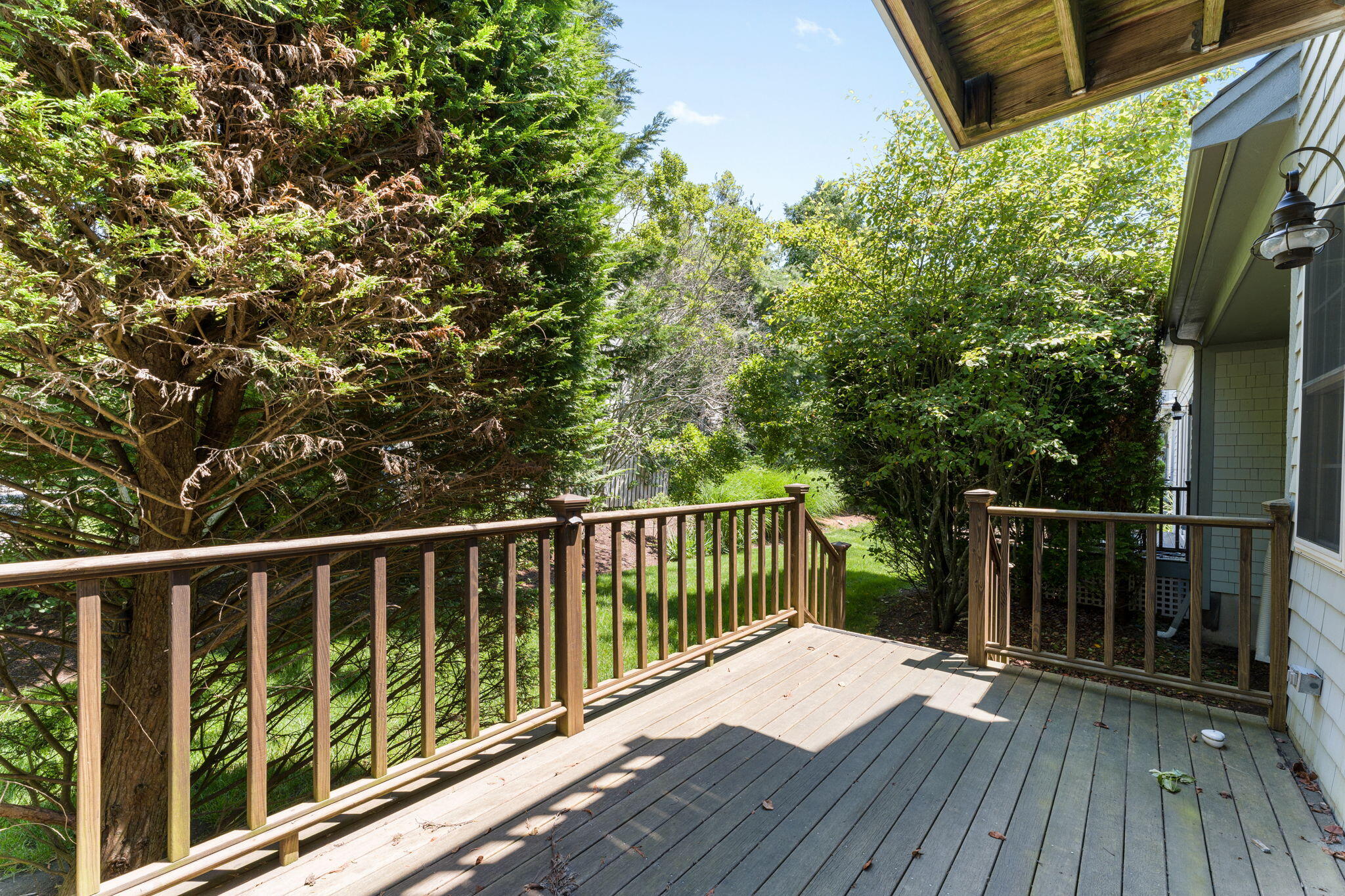 174 Queen Street Unit: 2EU