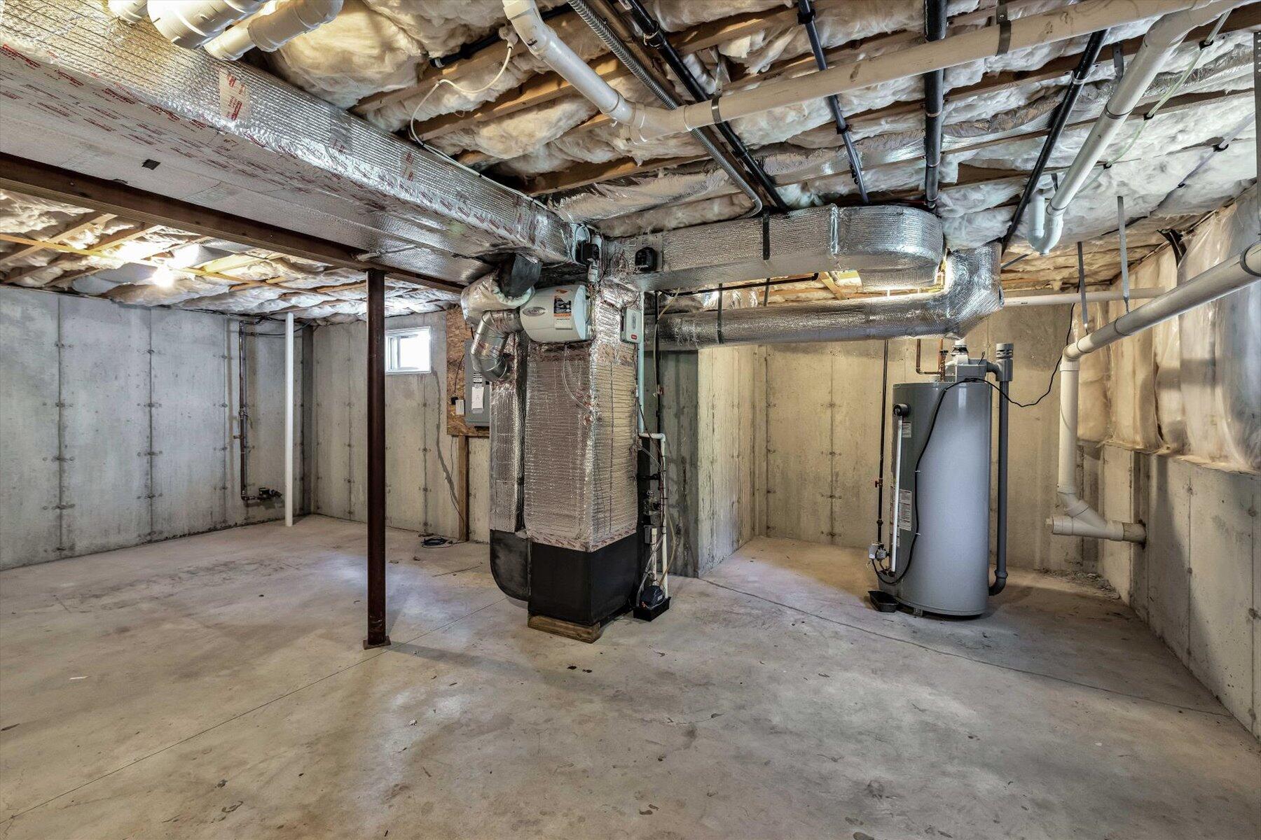 110 Altons Lane Unit: 3BU