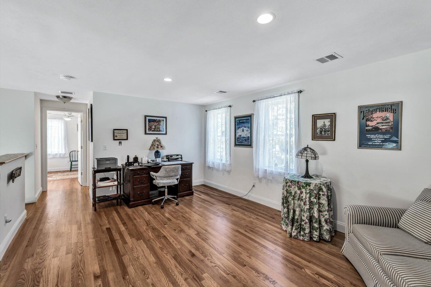 110 Altons Lane Unit: 3BU