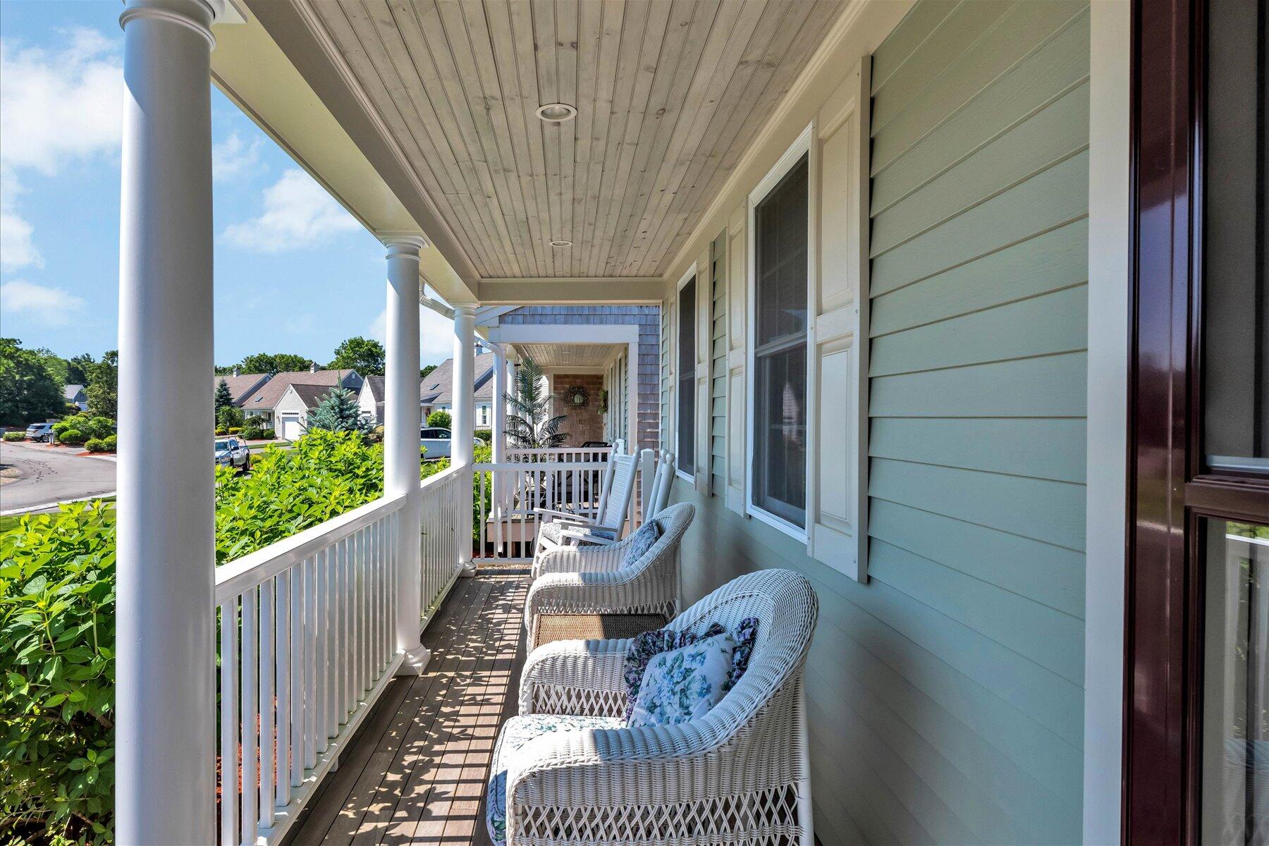 110 Altons Lane Unit: 3BU