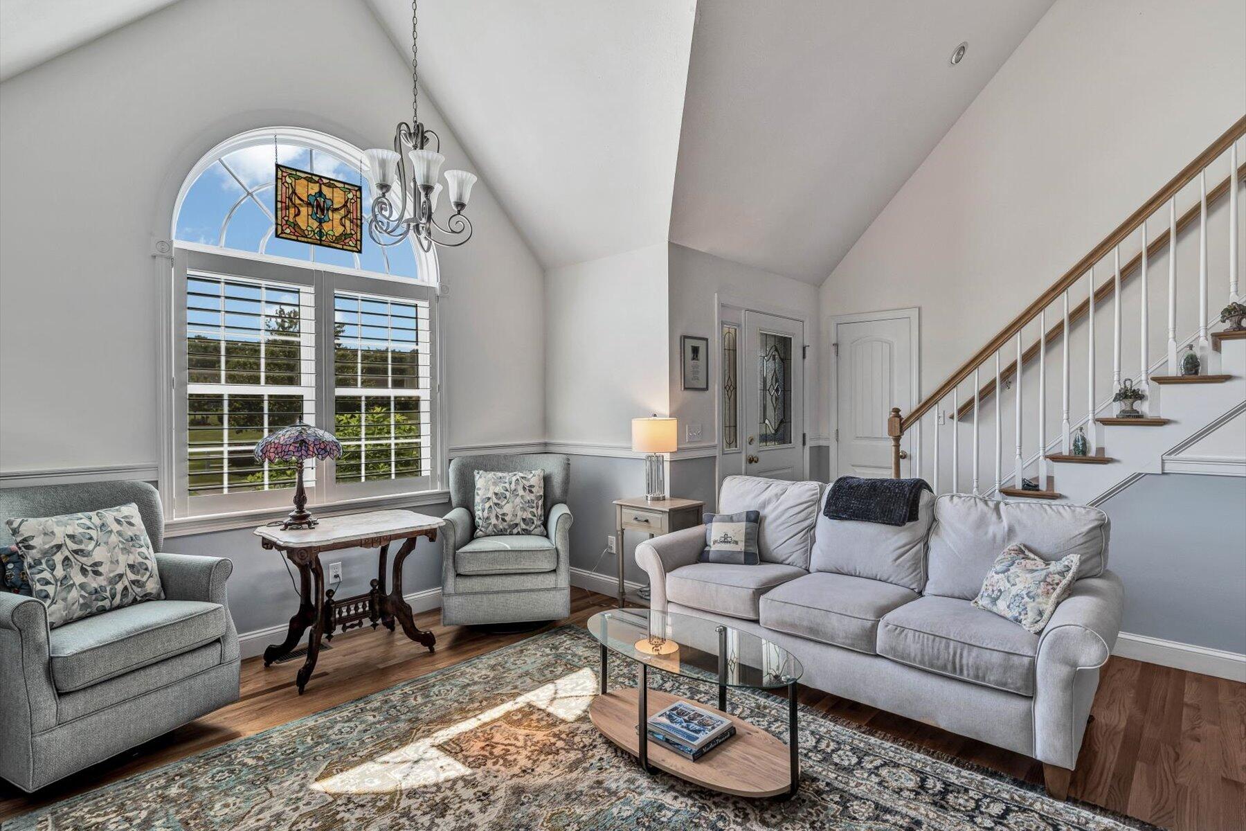 110 Altons Lane Unit: 3BU