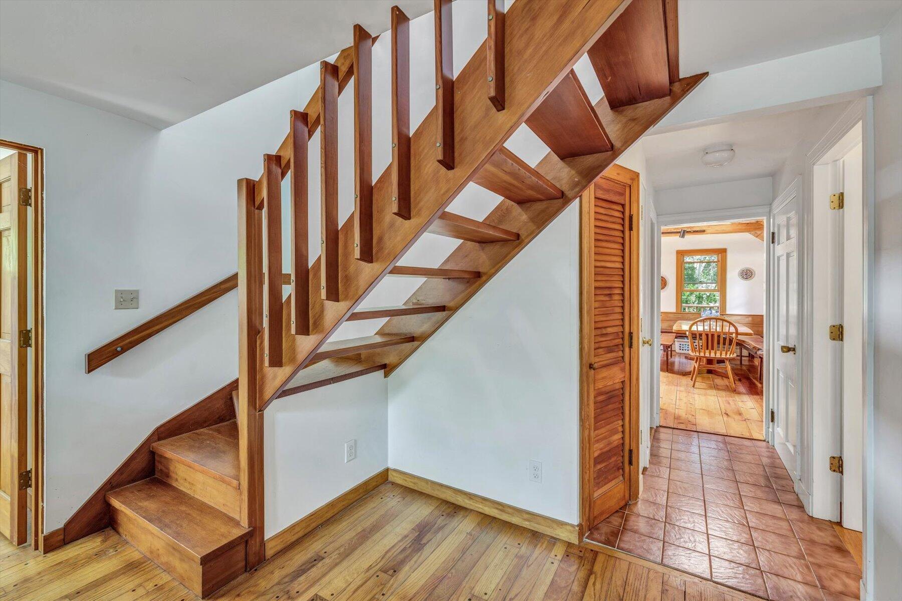 60 Quissett Avenue
