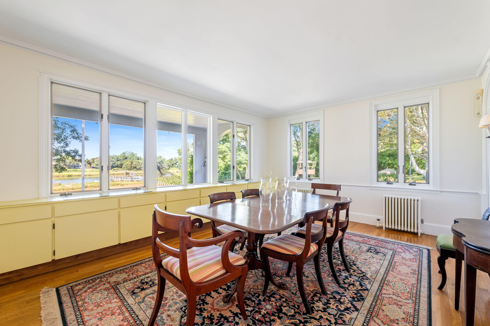 32 Chapoquoit Road