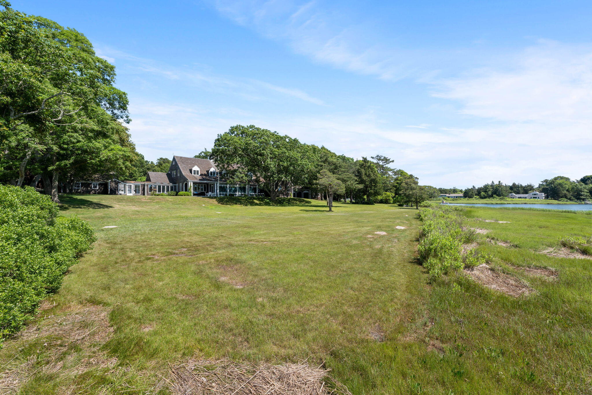 32 Chapoquoit Road