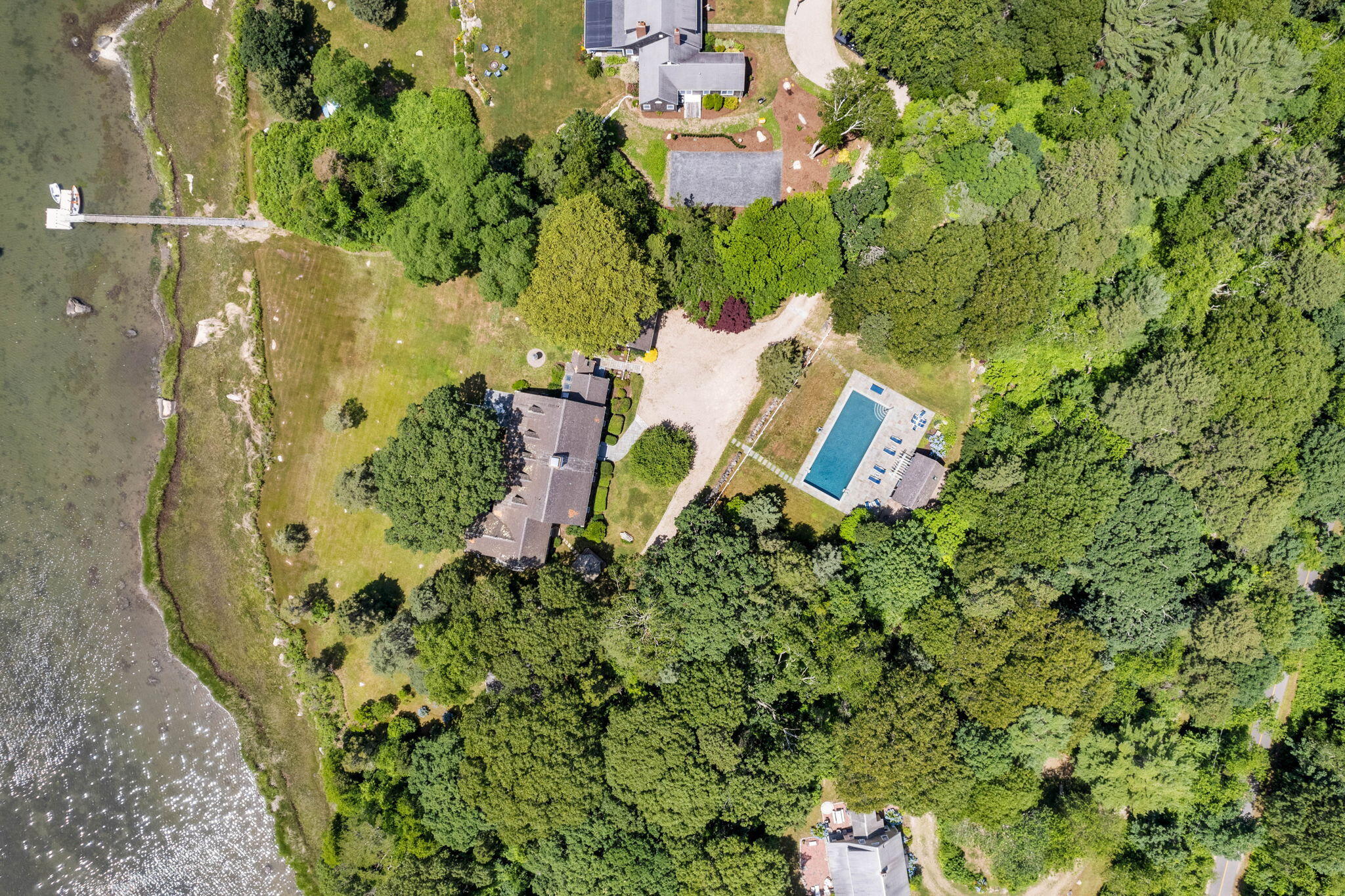 32 Chapoquoit Road