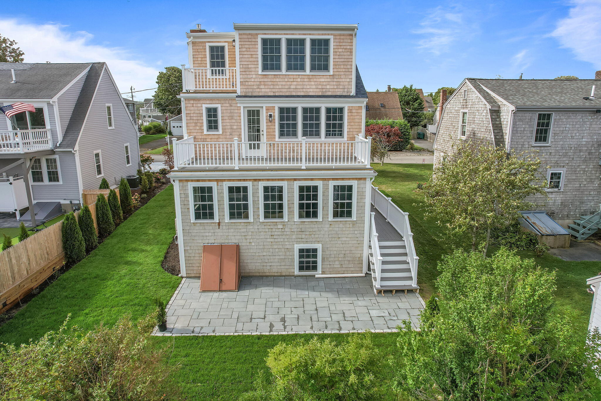 61 Tupper Avenue