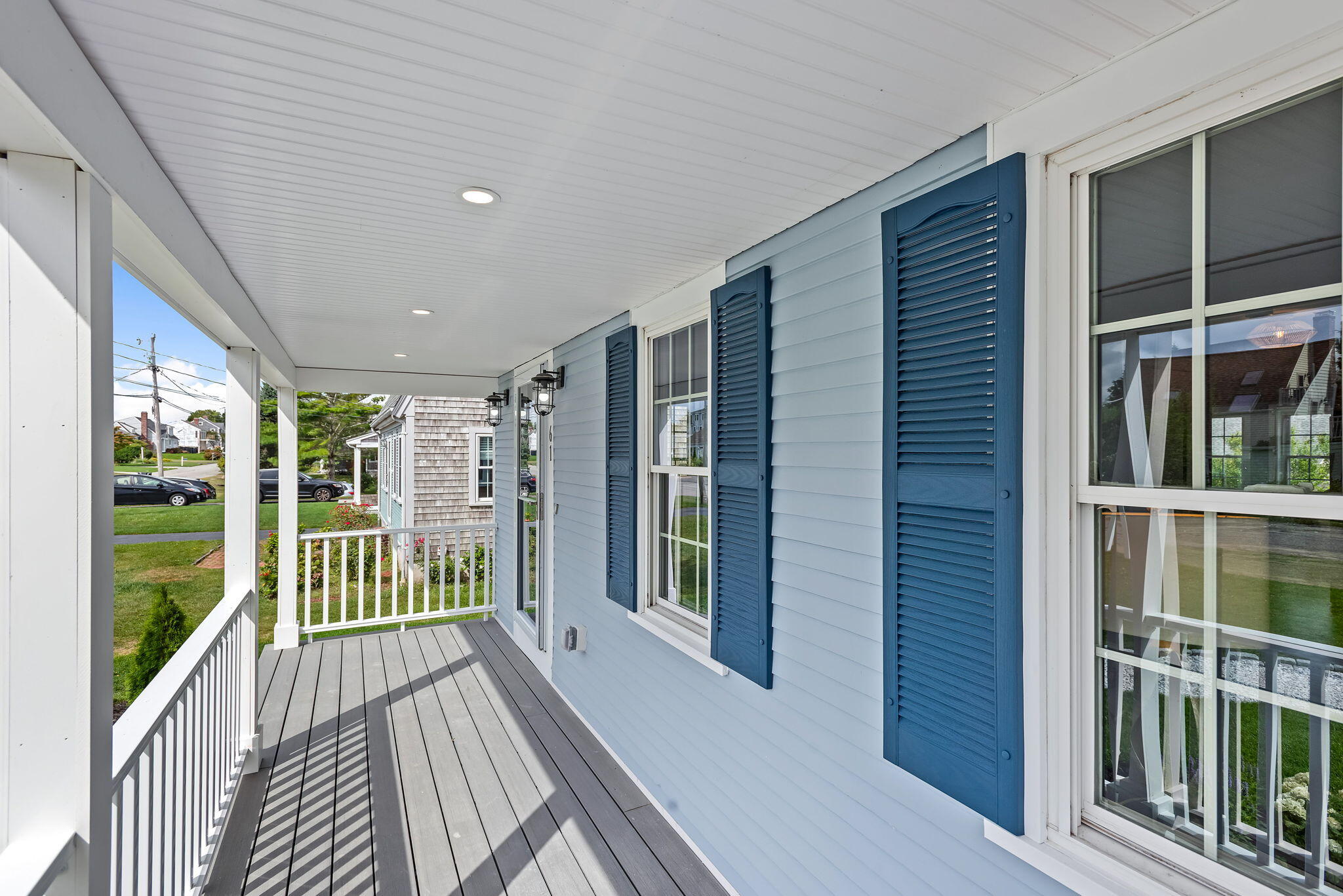61 Tupper Avenue