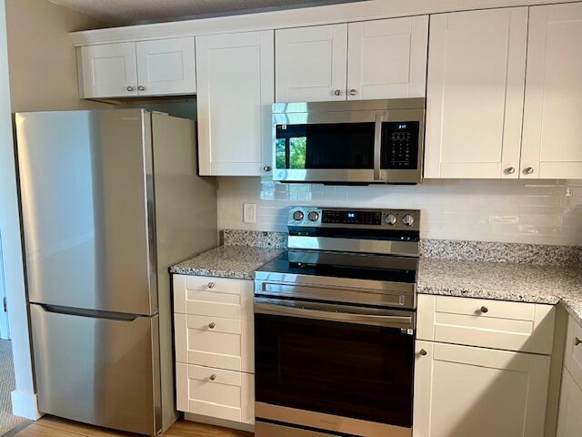 24 Old Colony Way # 11