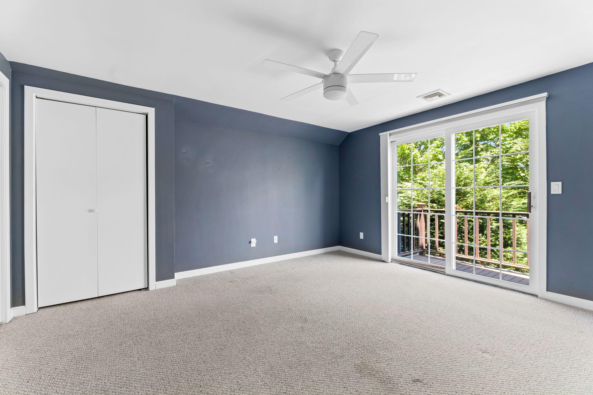 174 Queen Street Unit: 2EU