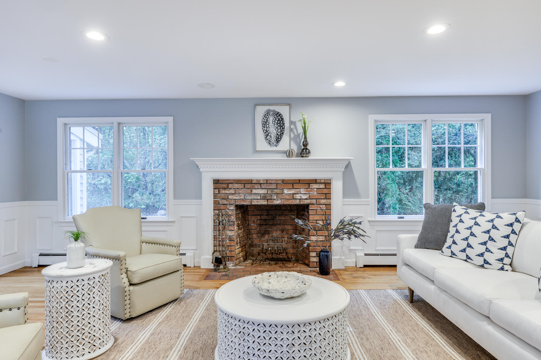 71 Colonial Way