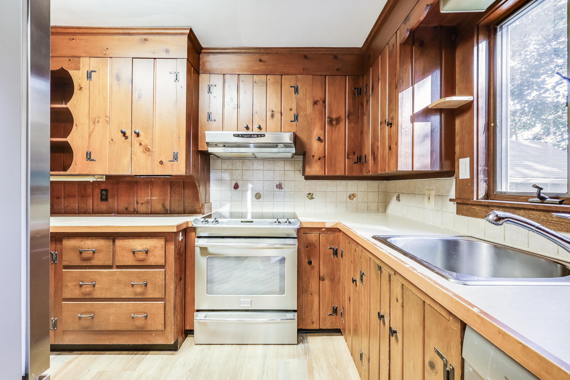 69 Hamlin Avenue