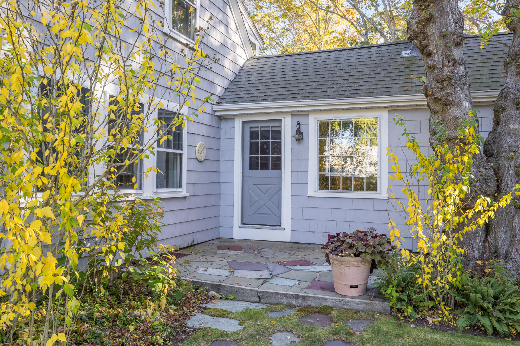 69 Hamlin Avenue
