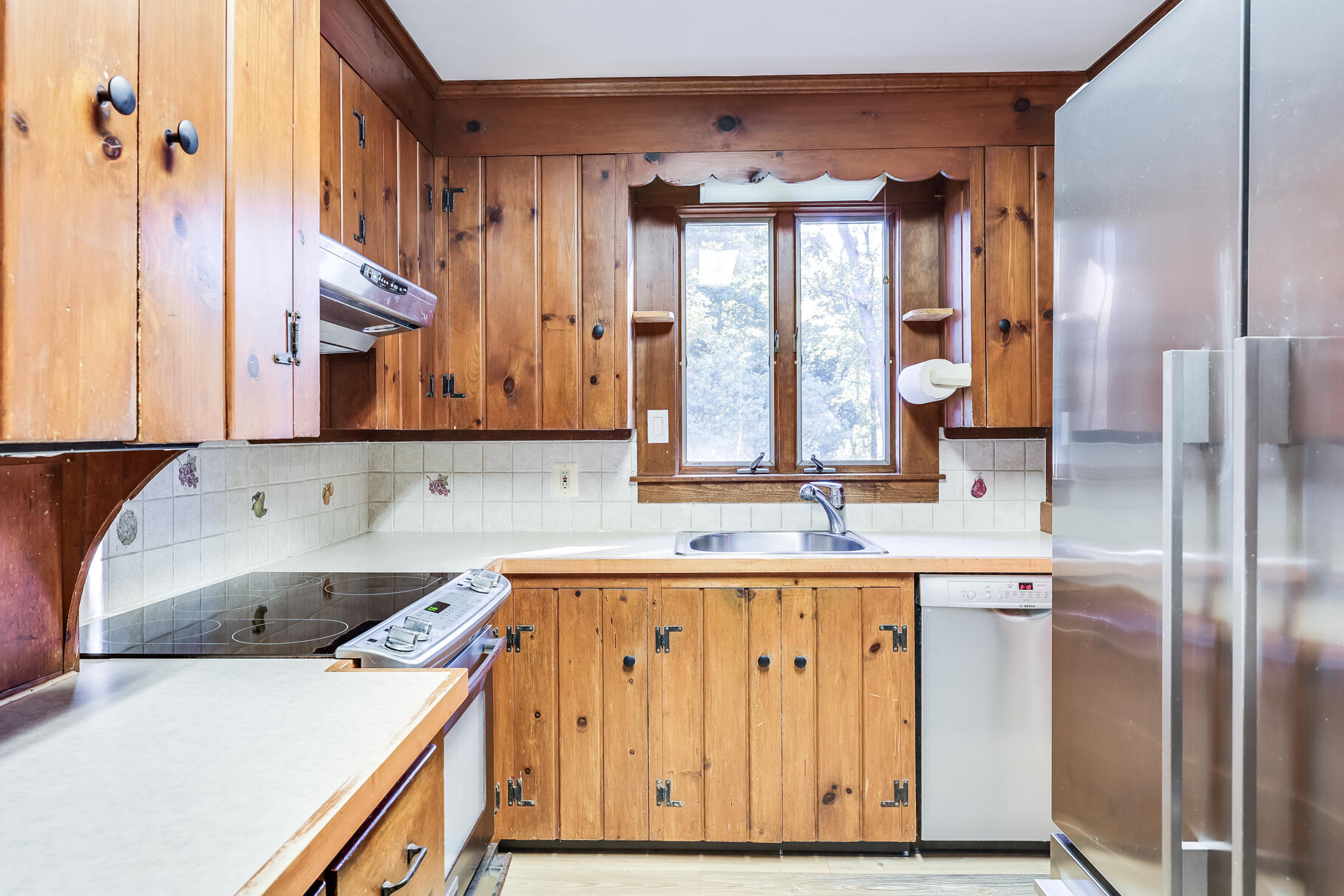 69 Hamlin Avenue
