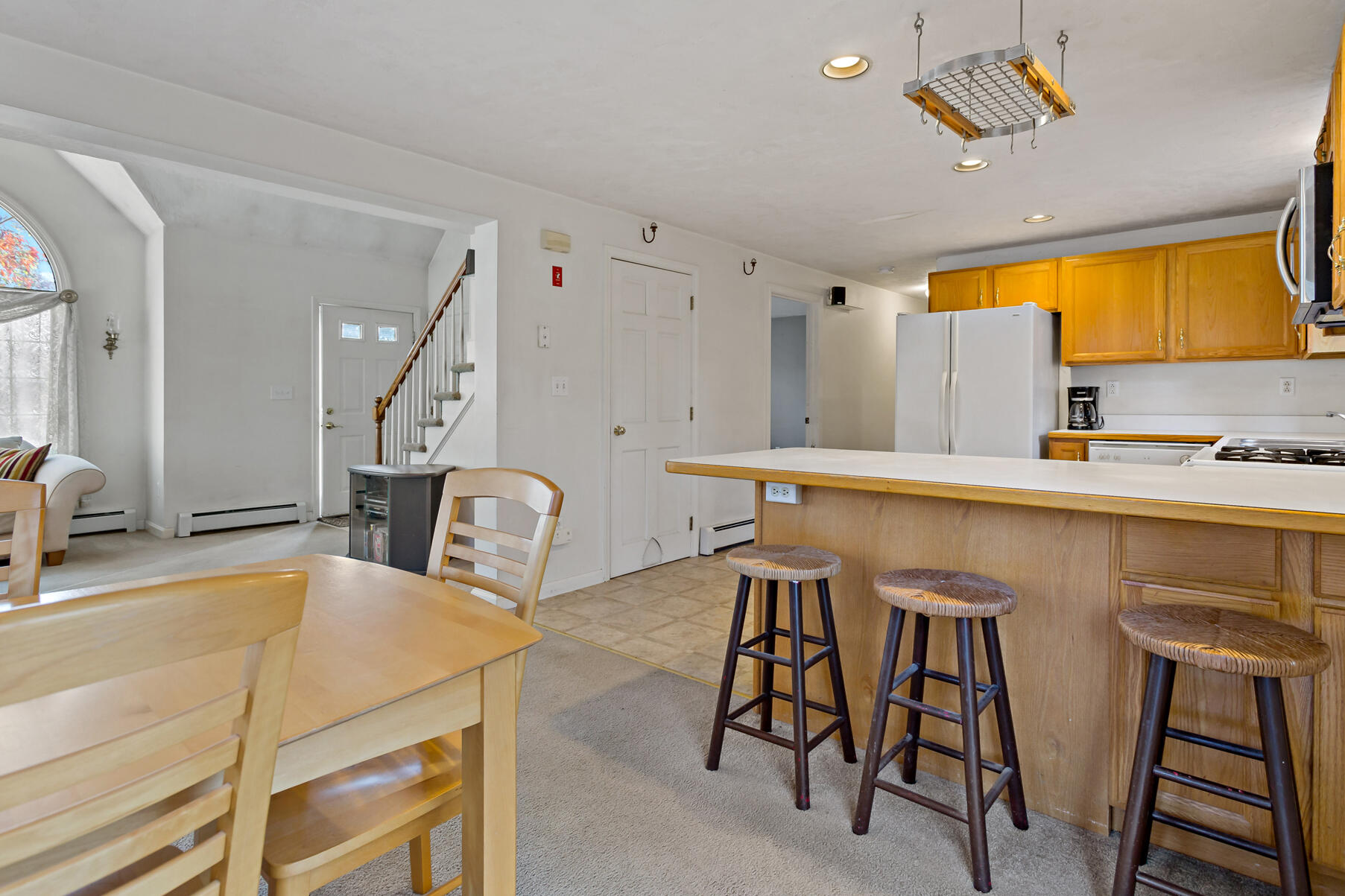 23 Lakeview Drive
