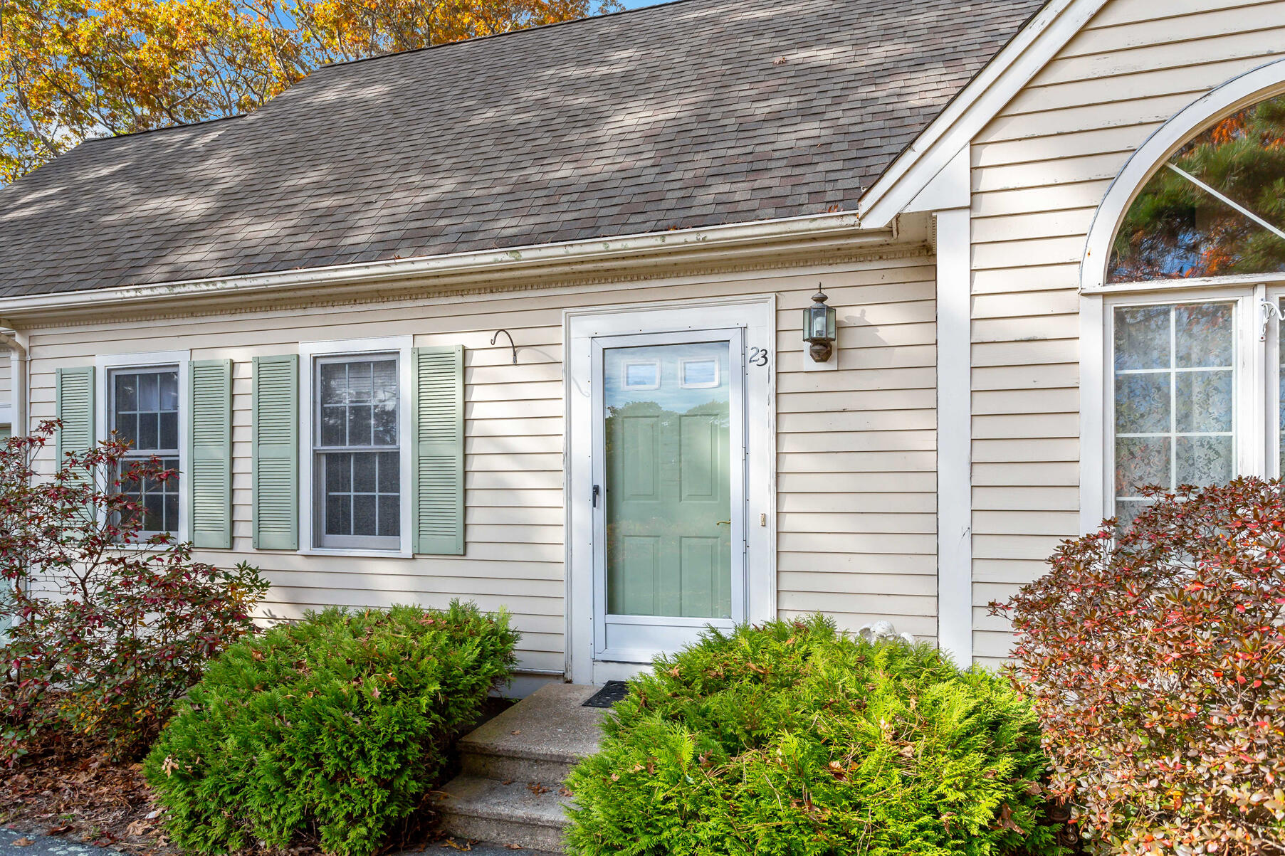 23 Lakeview Drive