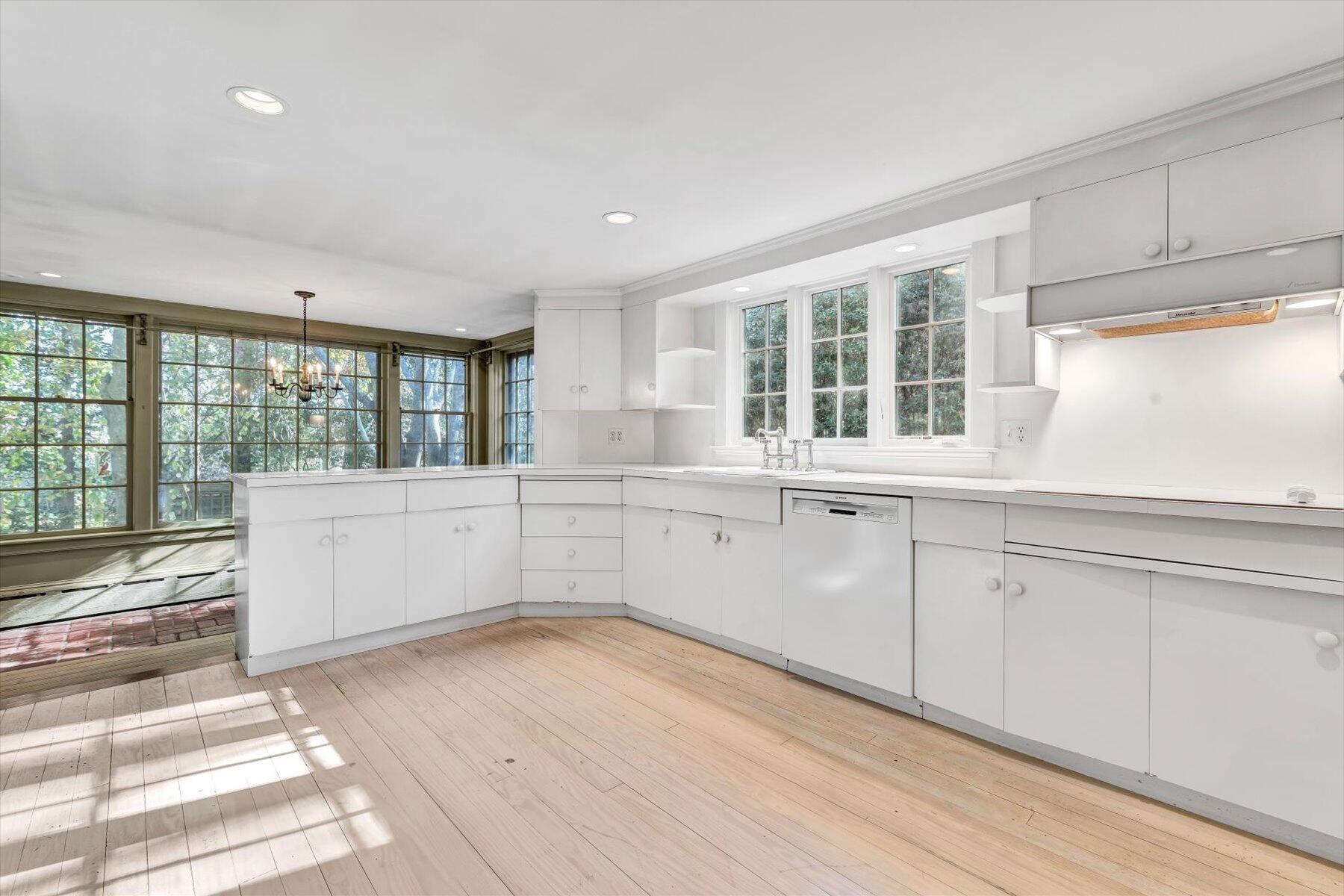 106 Bay Road