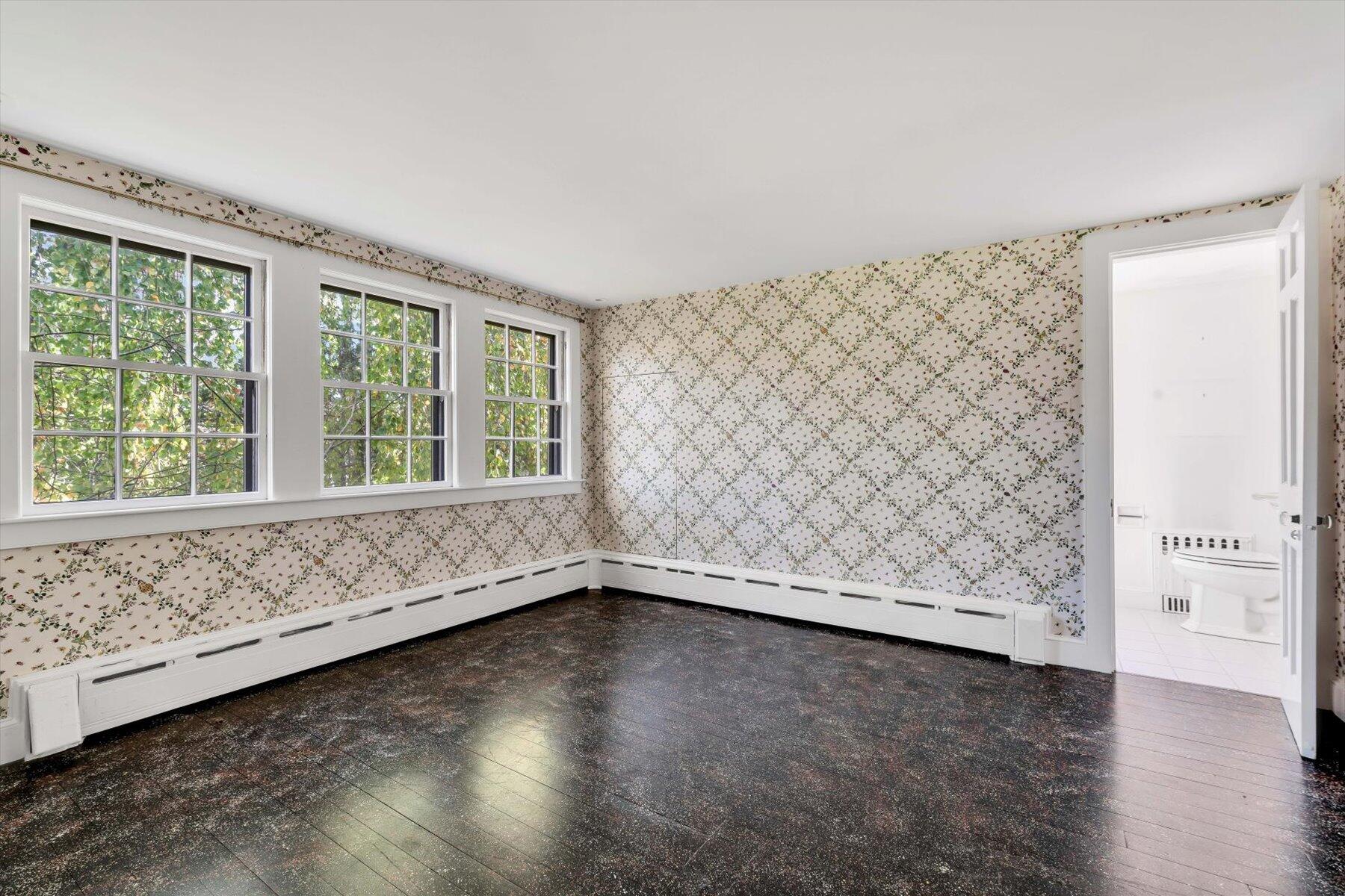 106 Bay Road