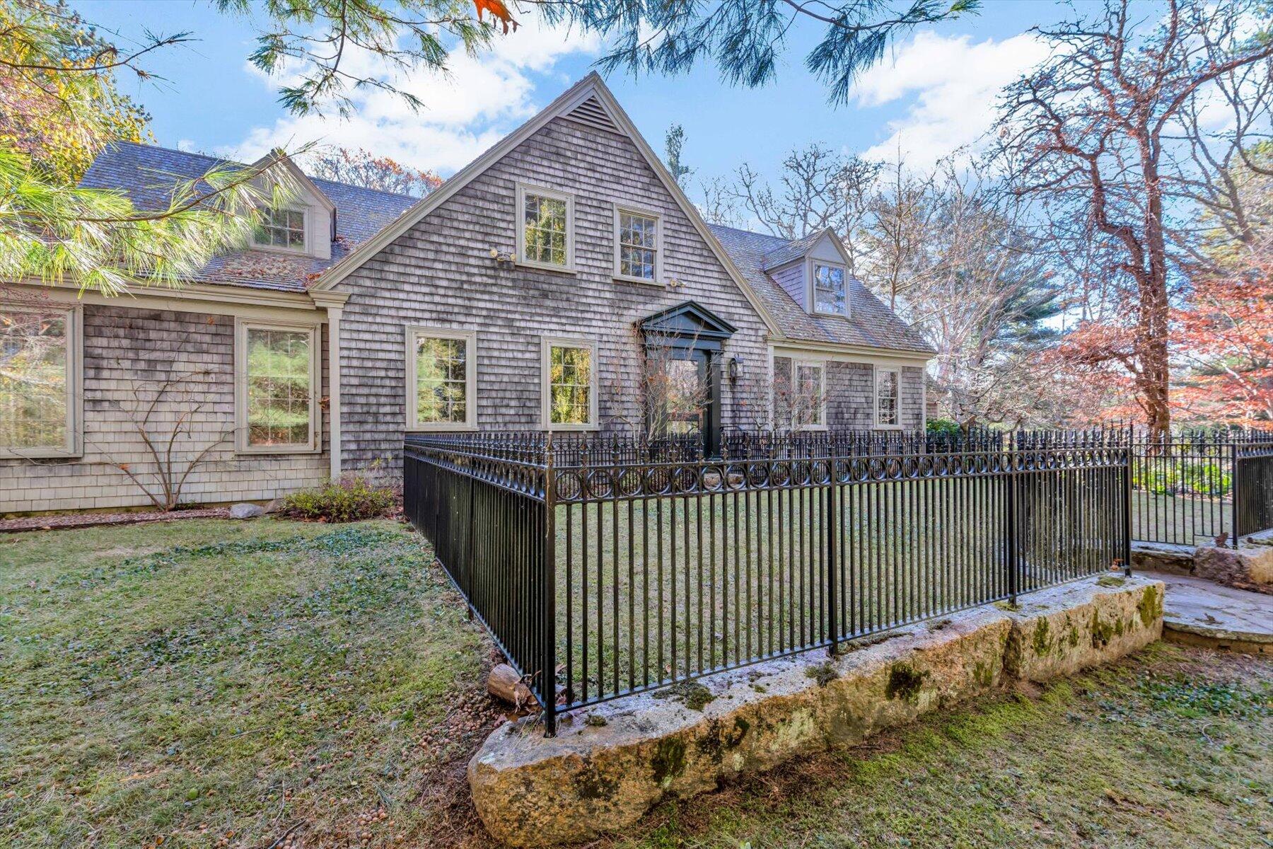 106 Bay Road