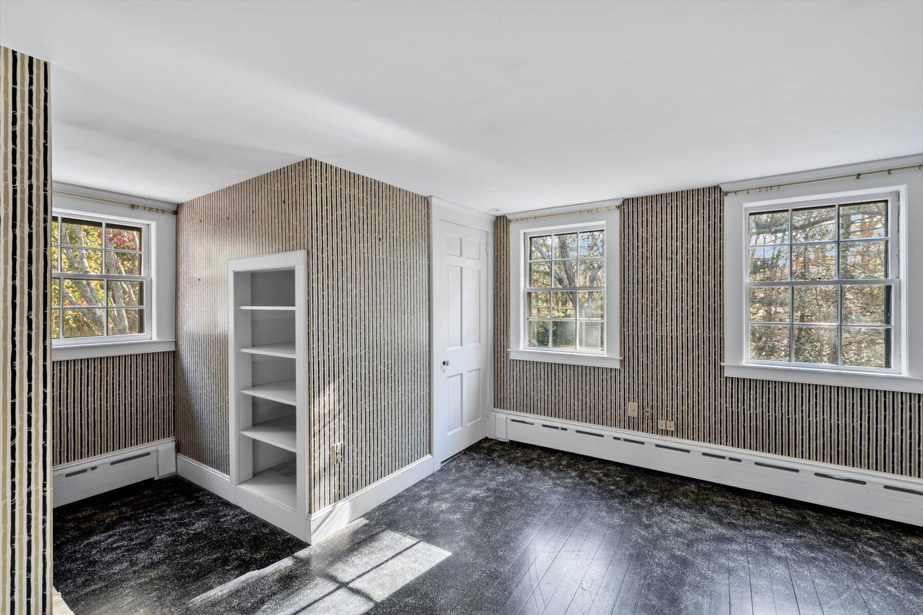 106 Bay Road