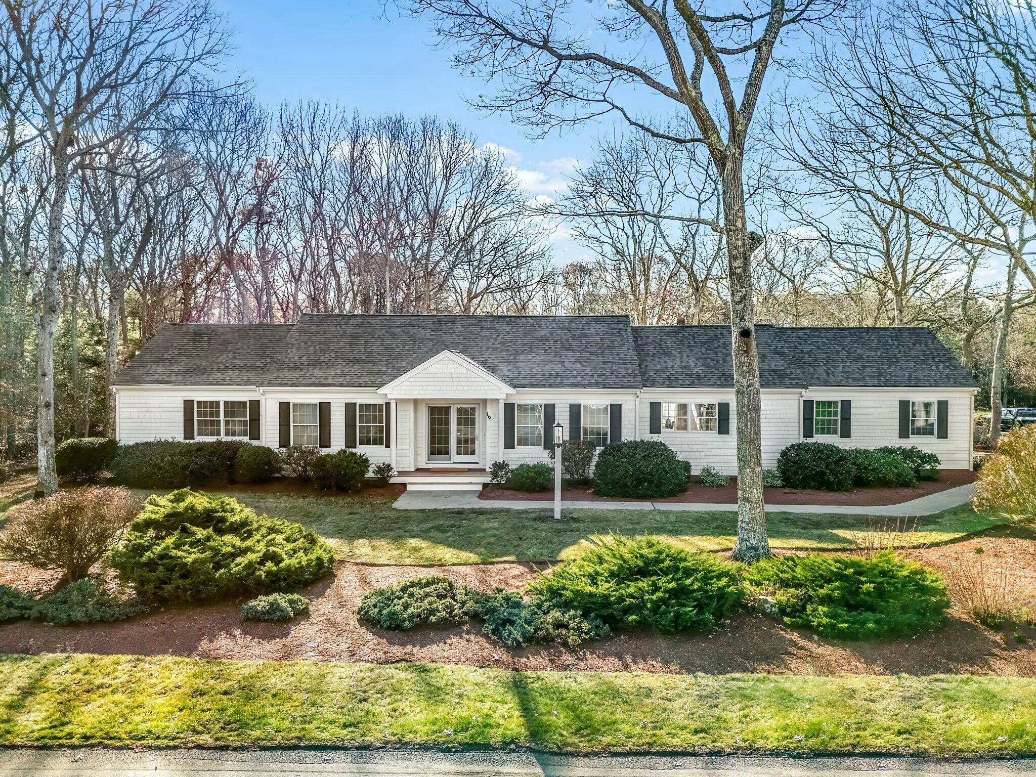 16 Sandcastle Drive East Falmouth MA