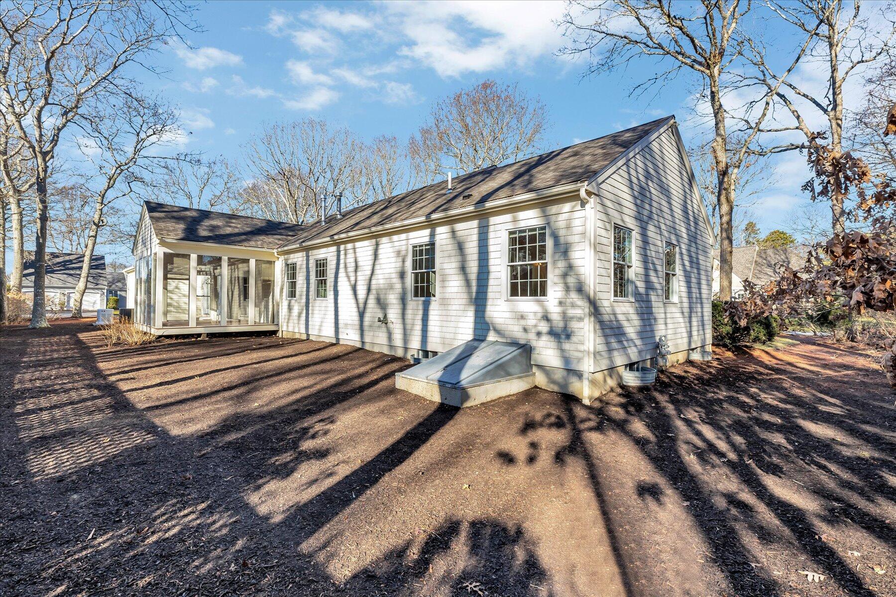 16 Sandcastle Drive