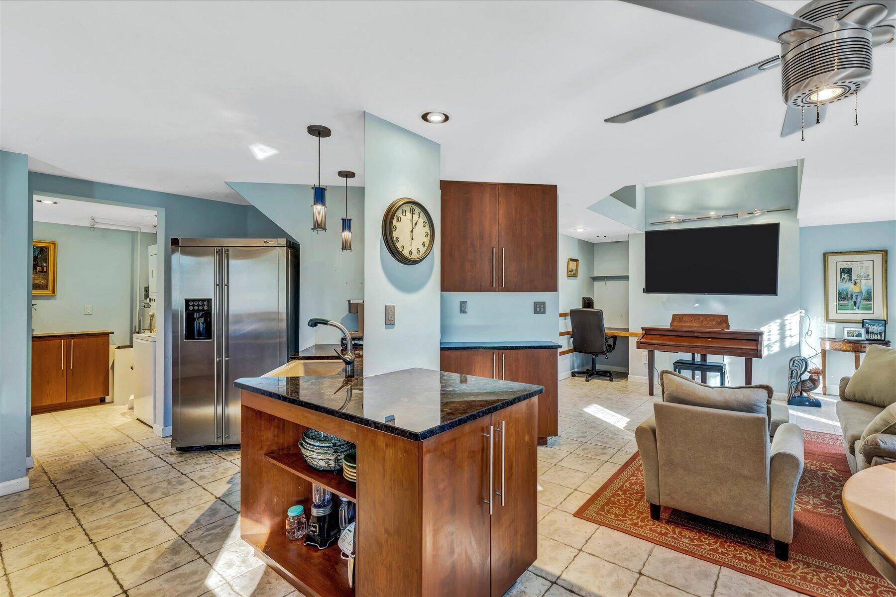 277 Central Avenue