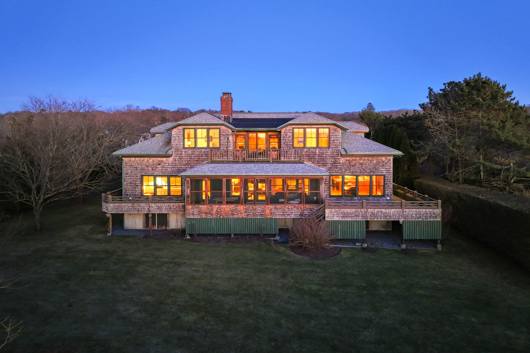 360 W Falmouth Highway