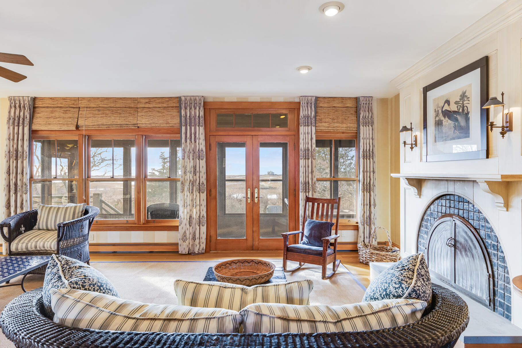 360 W Falmouth Highway