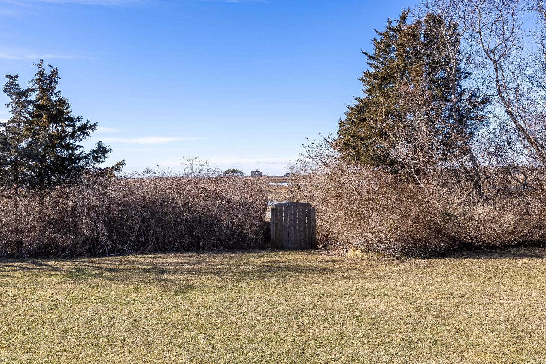 360 W Falmouth Highway