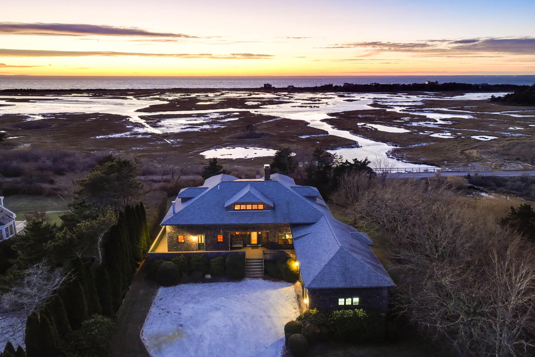 360 W Falmouth Highway