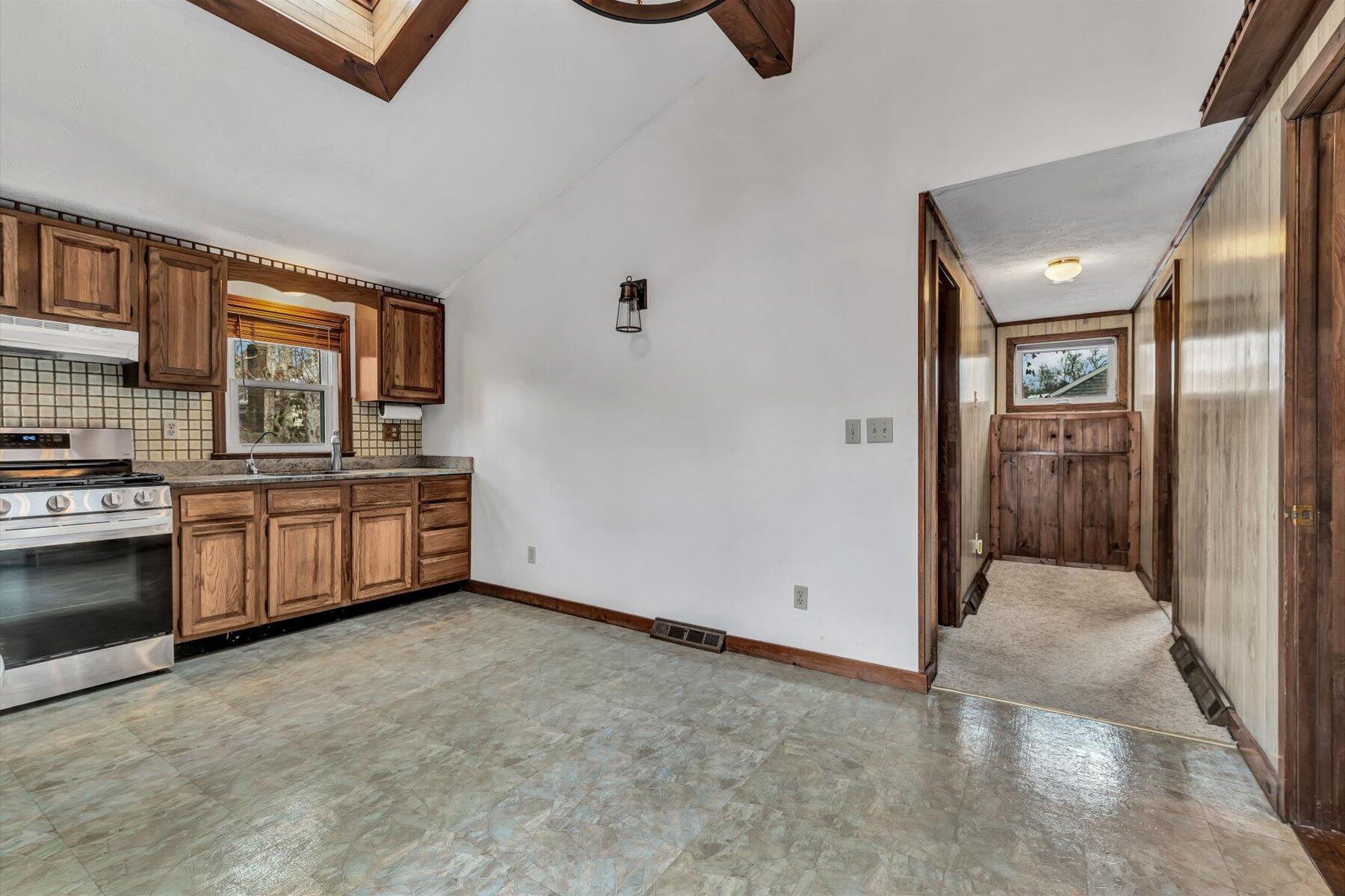 28 Avalon Drive