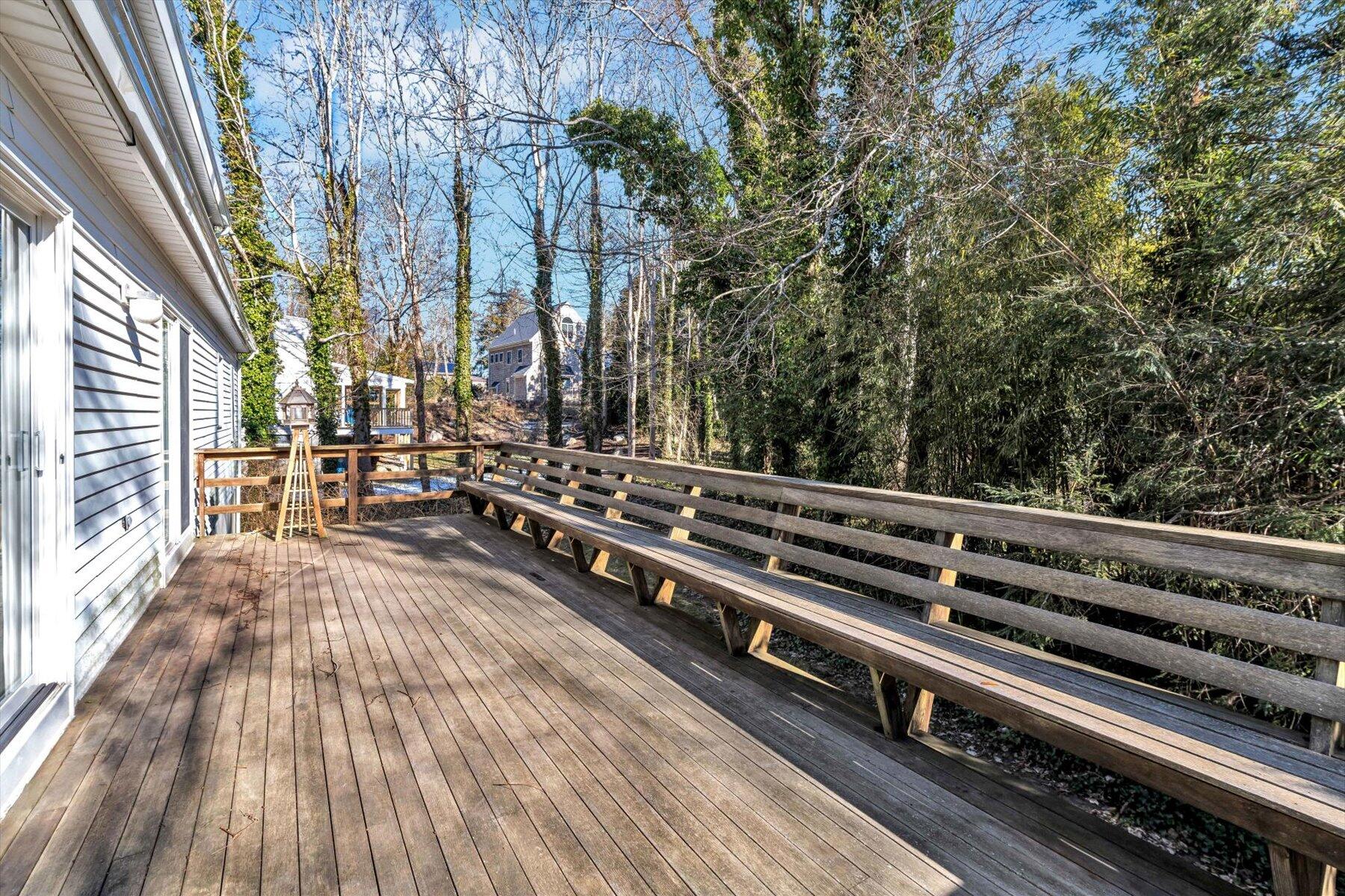 506 Woods Hole Road
