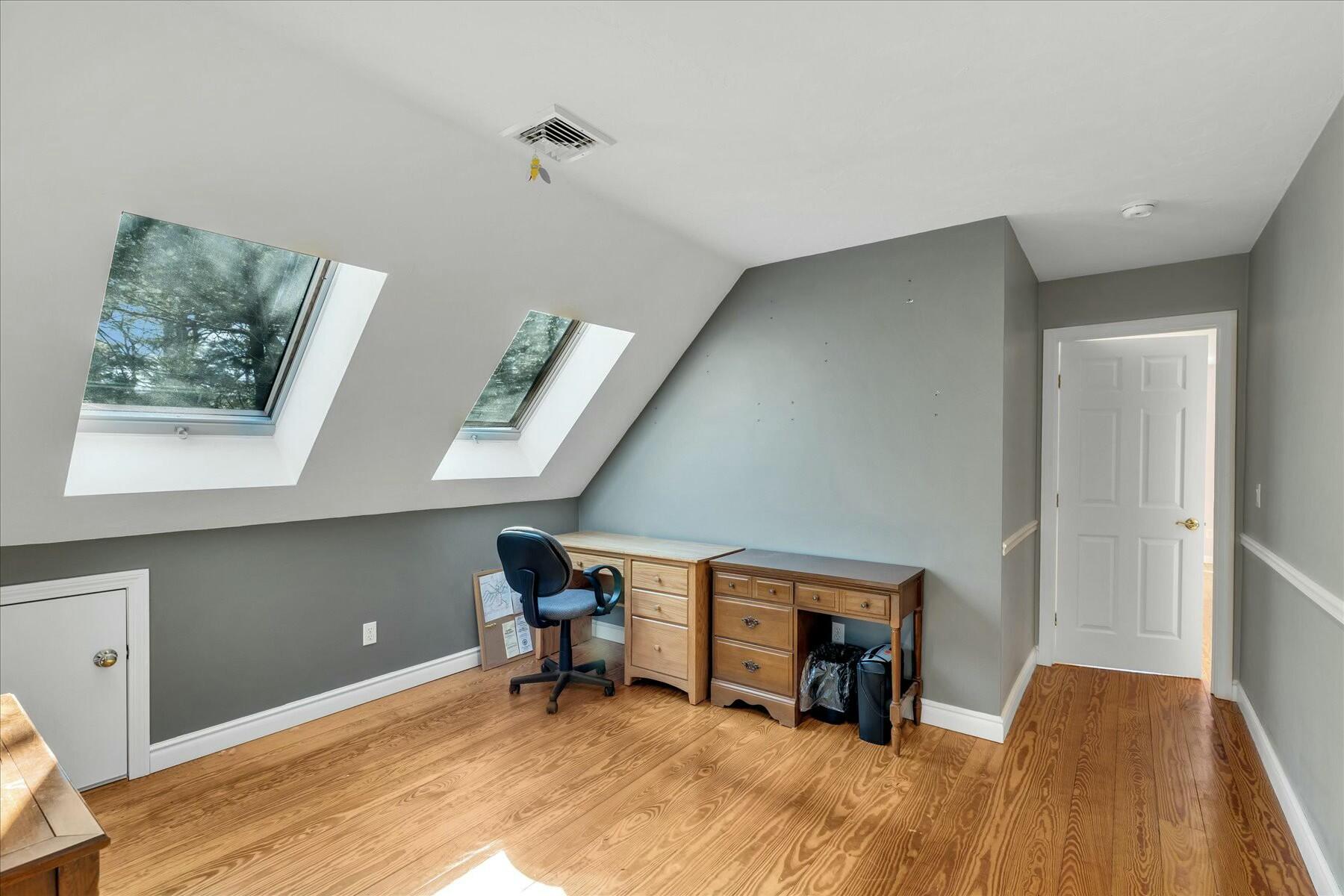 21 Longview Road