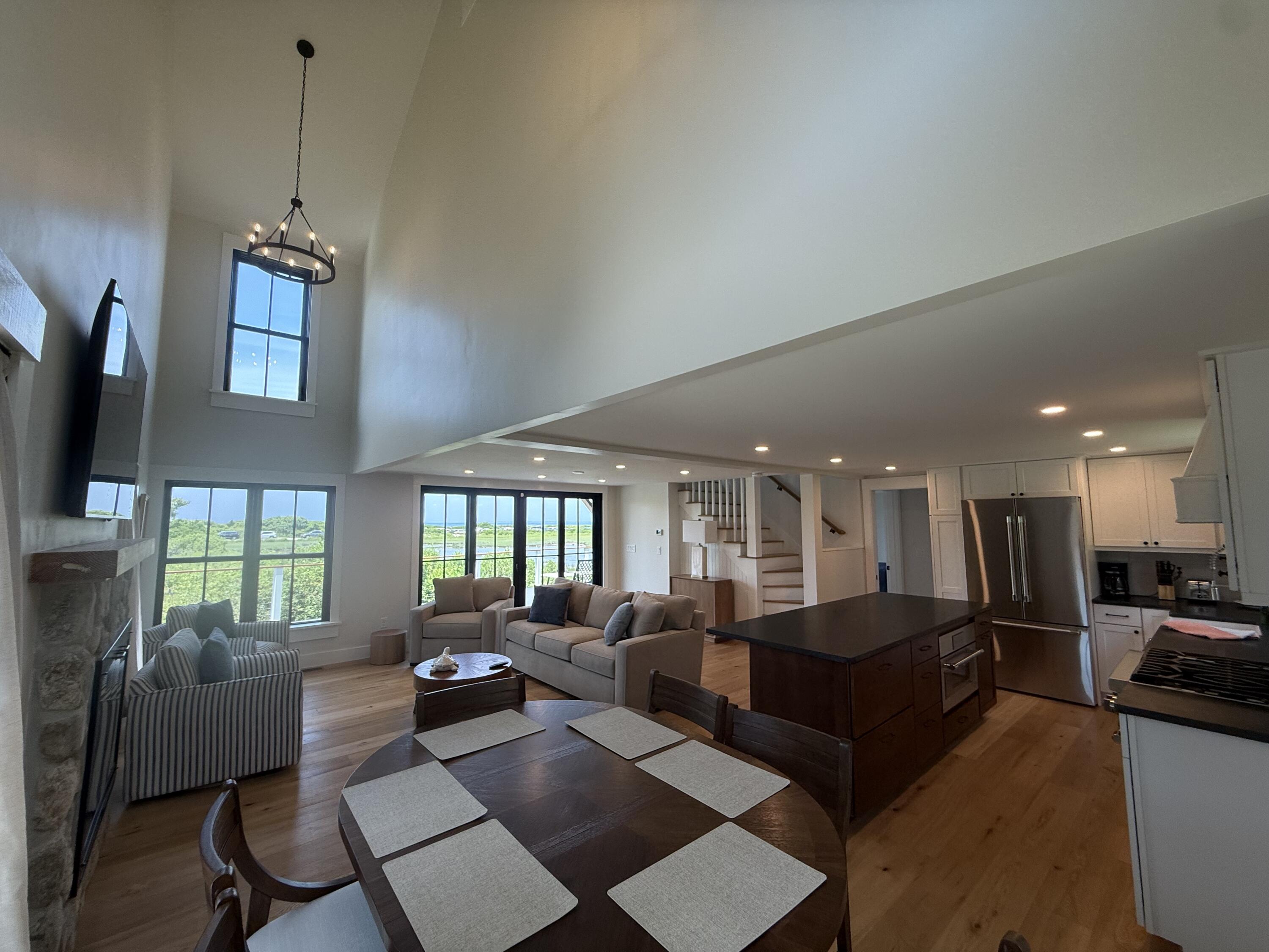 33 Wood Neck Road