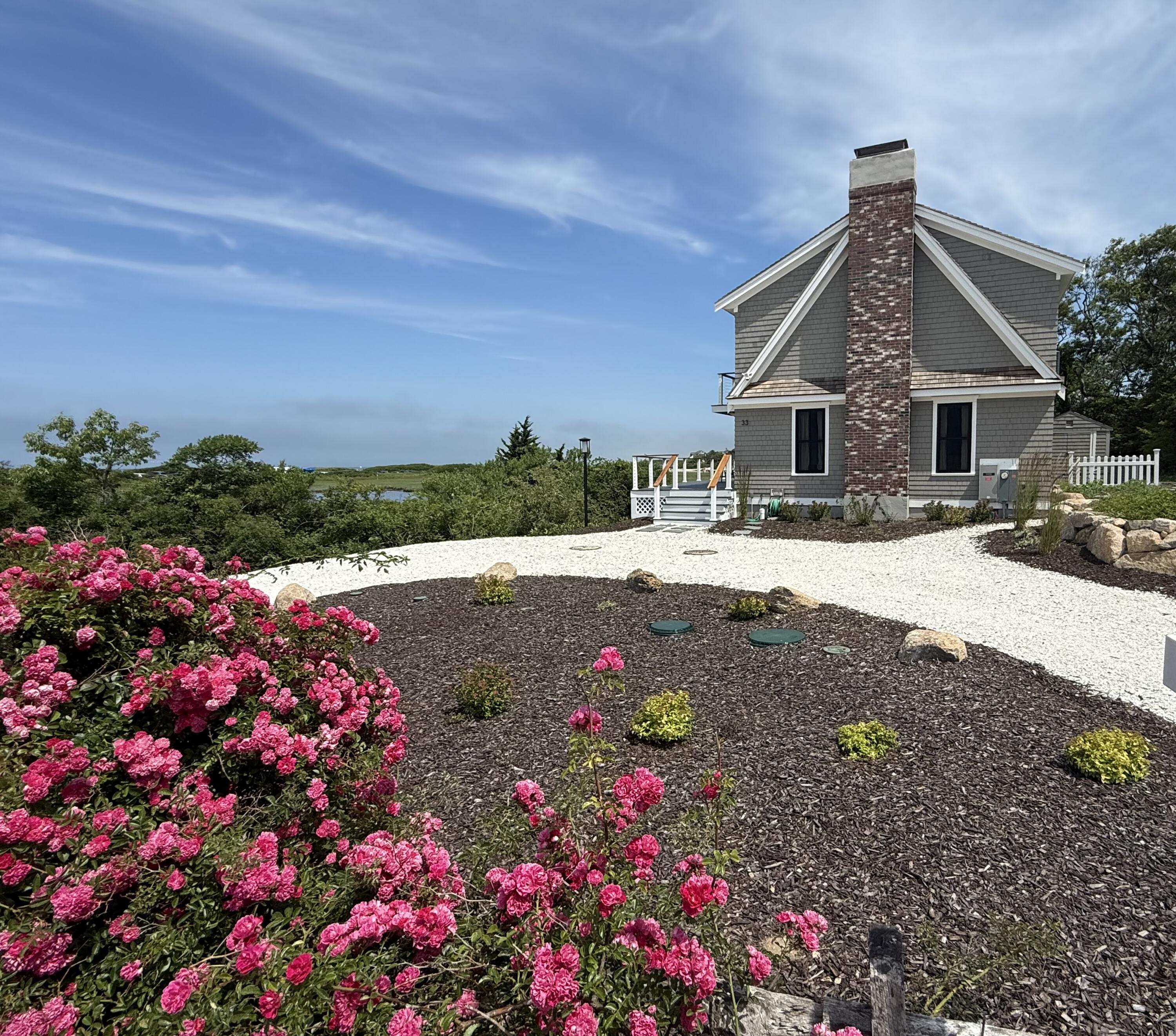 33 Wood Neck Road