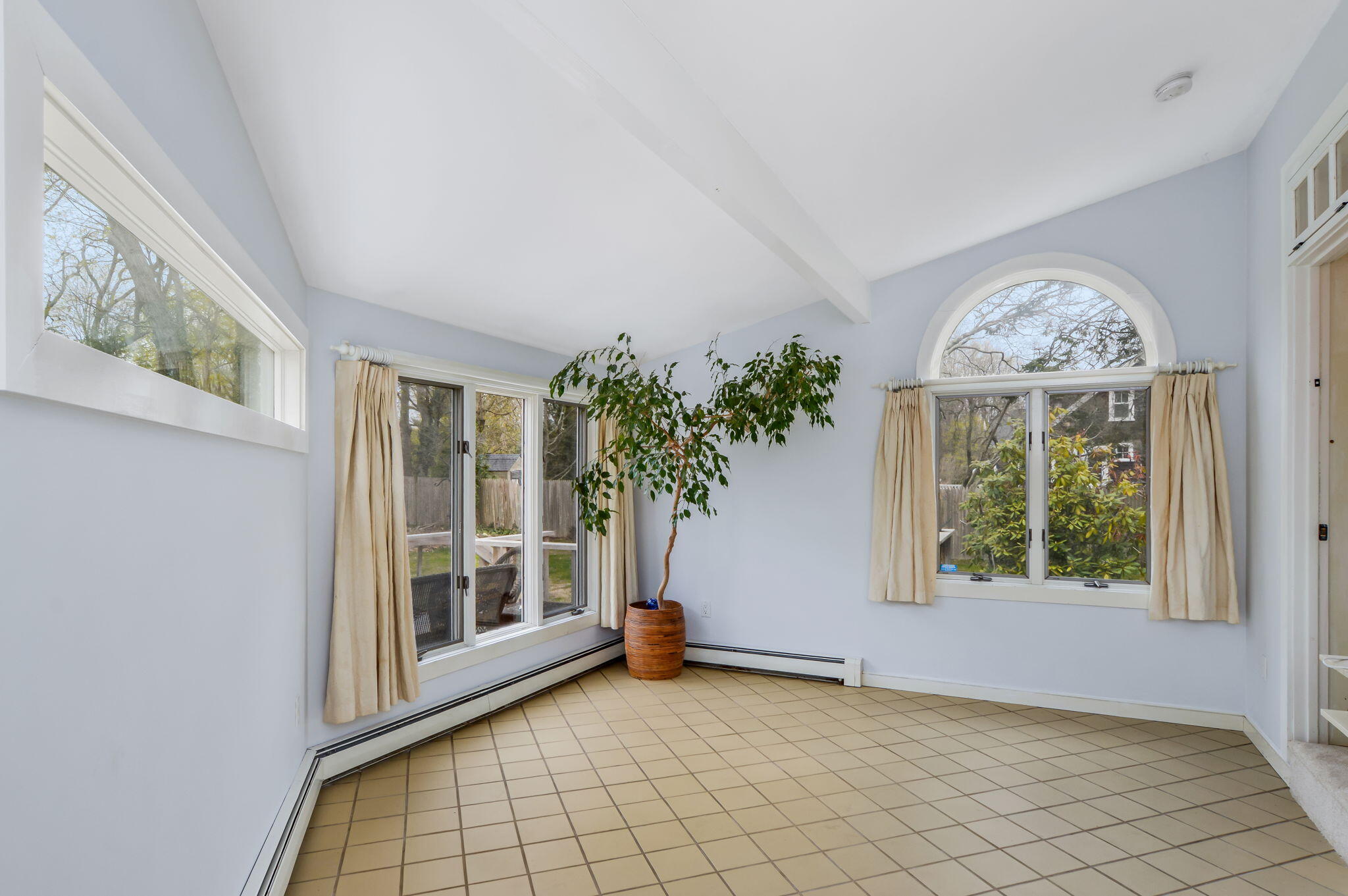 61 Oakwood Avenue