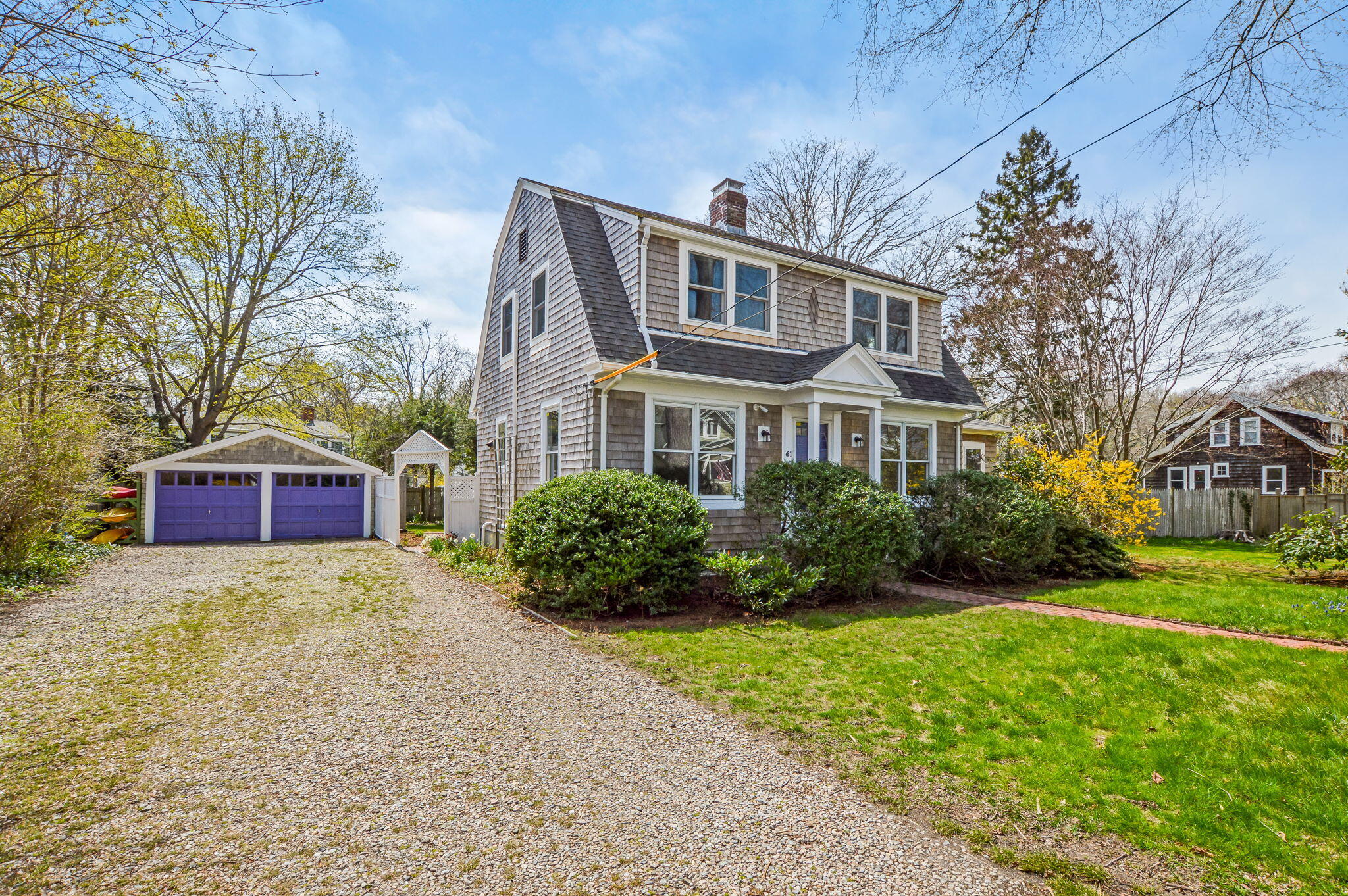 61 Oakwood Avenue