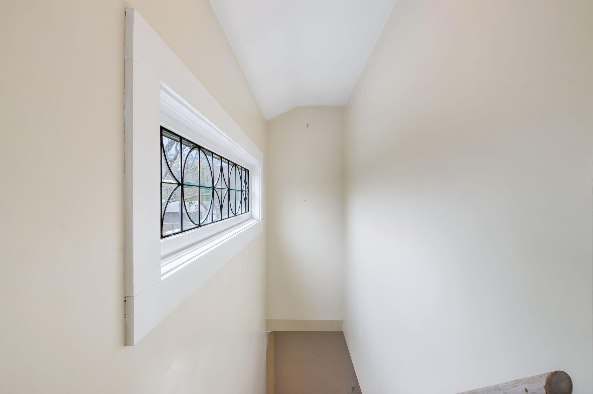 61 Oakwood Avenue