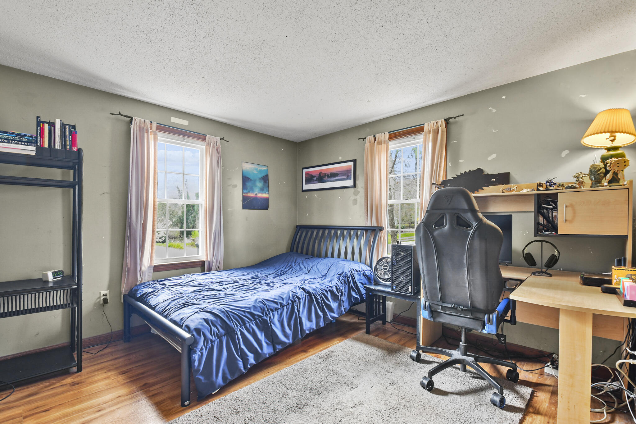 64 Lodengreen Drive
