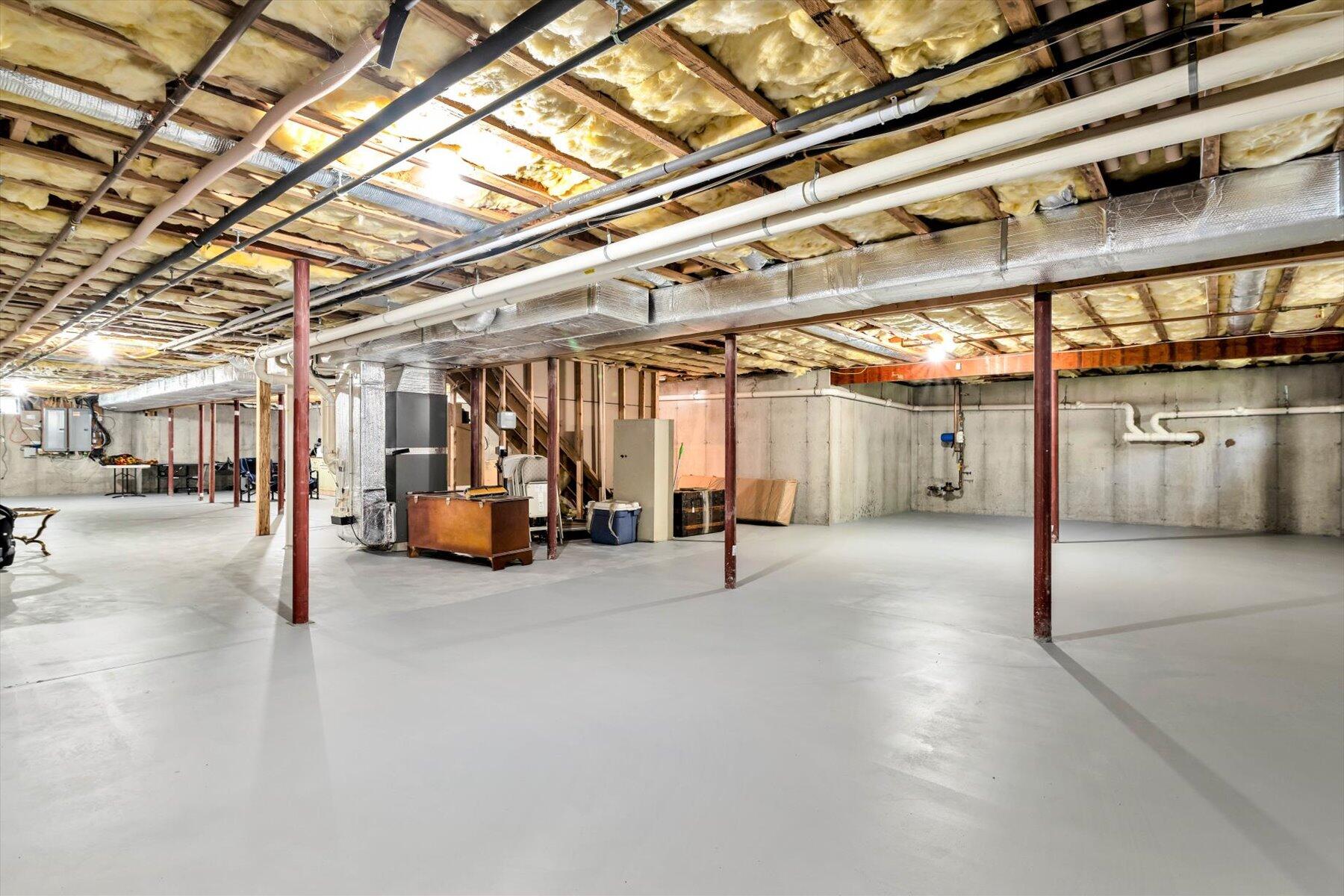 99 Hill and Plain Road