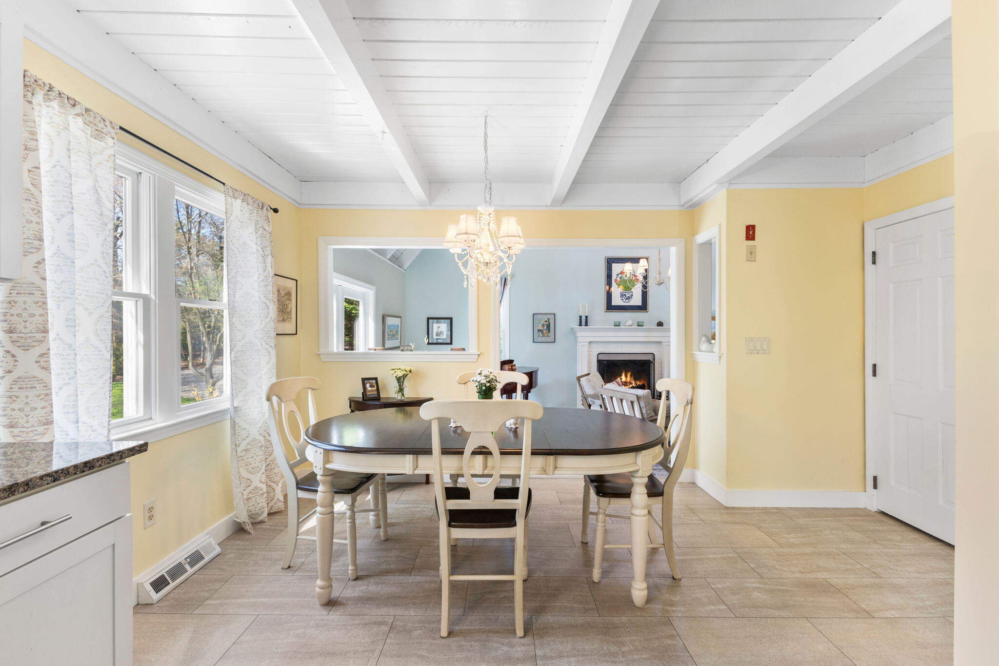 11 White Oak Trail